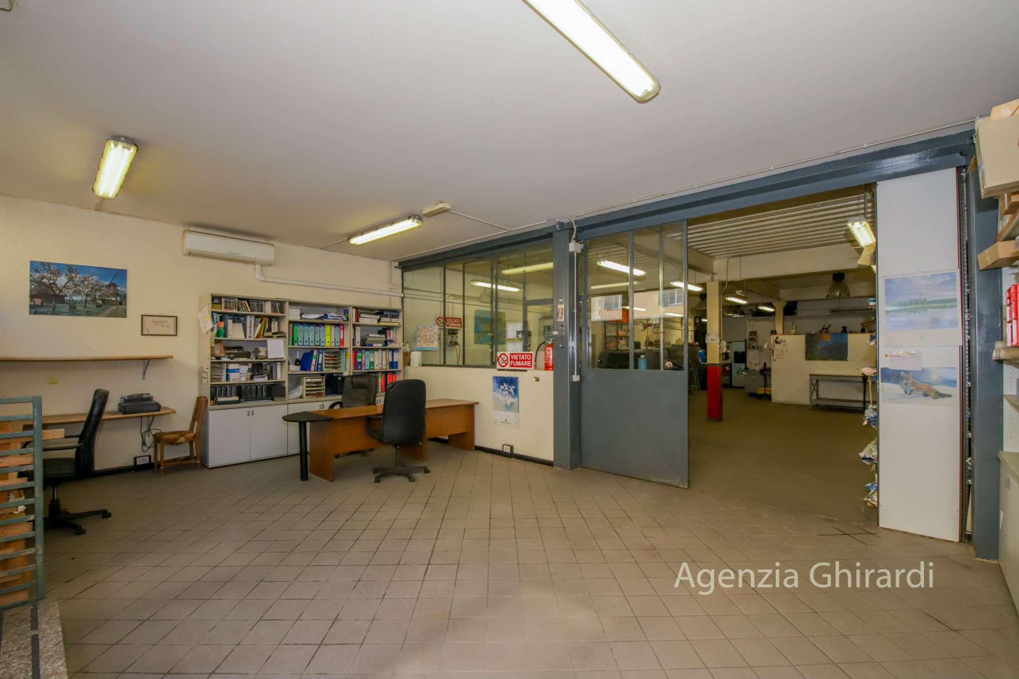 Negozio - Loc.Com. GENOVA affitto  SESTRI P. Merano Agenzia Ghirardi sas