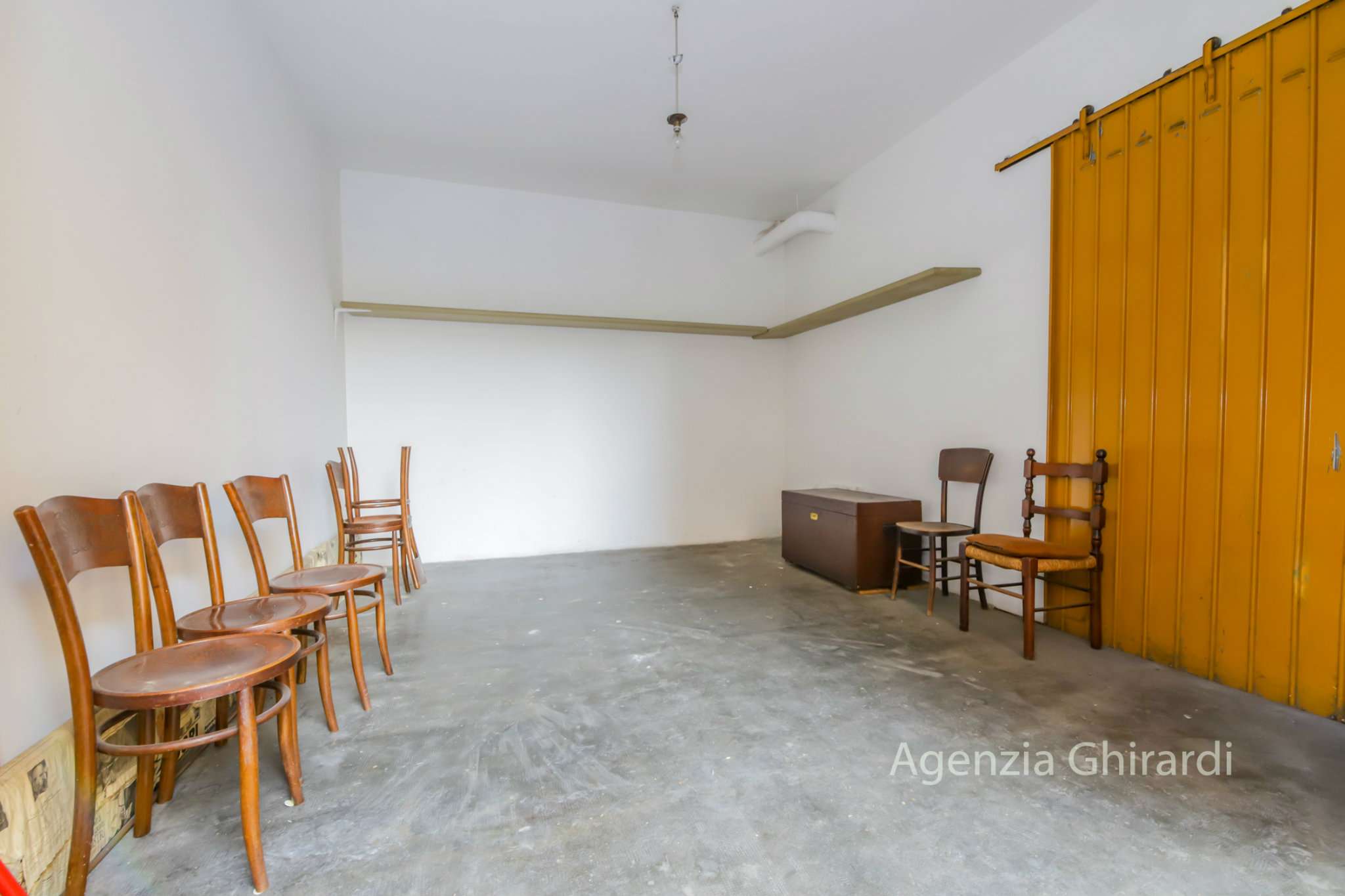 Box auto - Posto auto GENOVA affitto  SESTRI P.  Agenzia Ghirardi sas