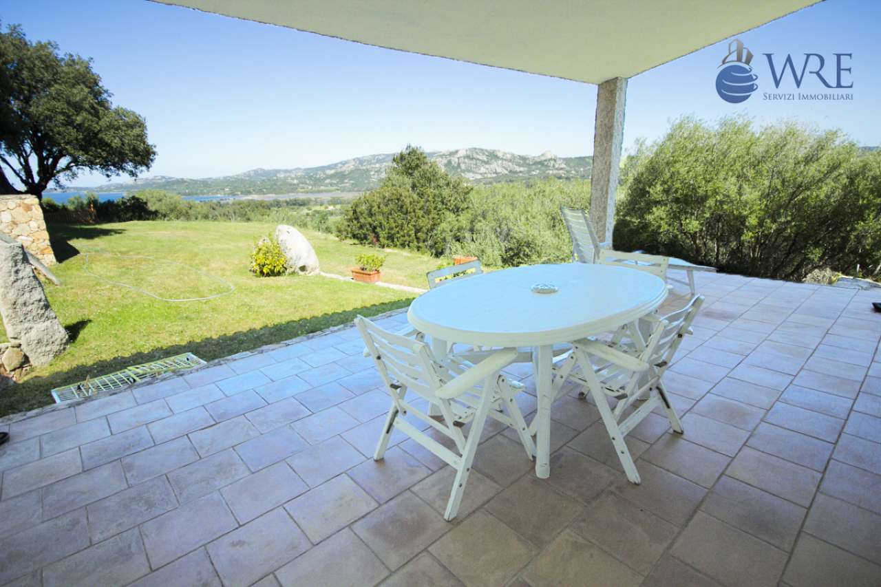 Villa ARZACHENA vendita   lu pireddu World Real Estate Srl