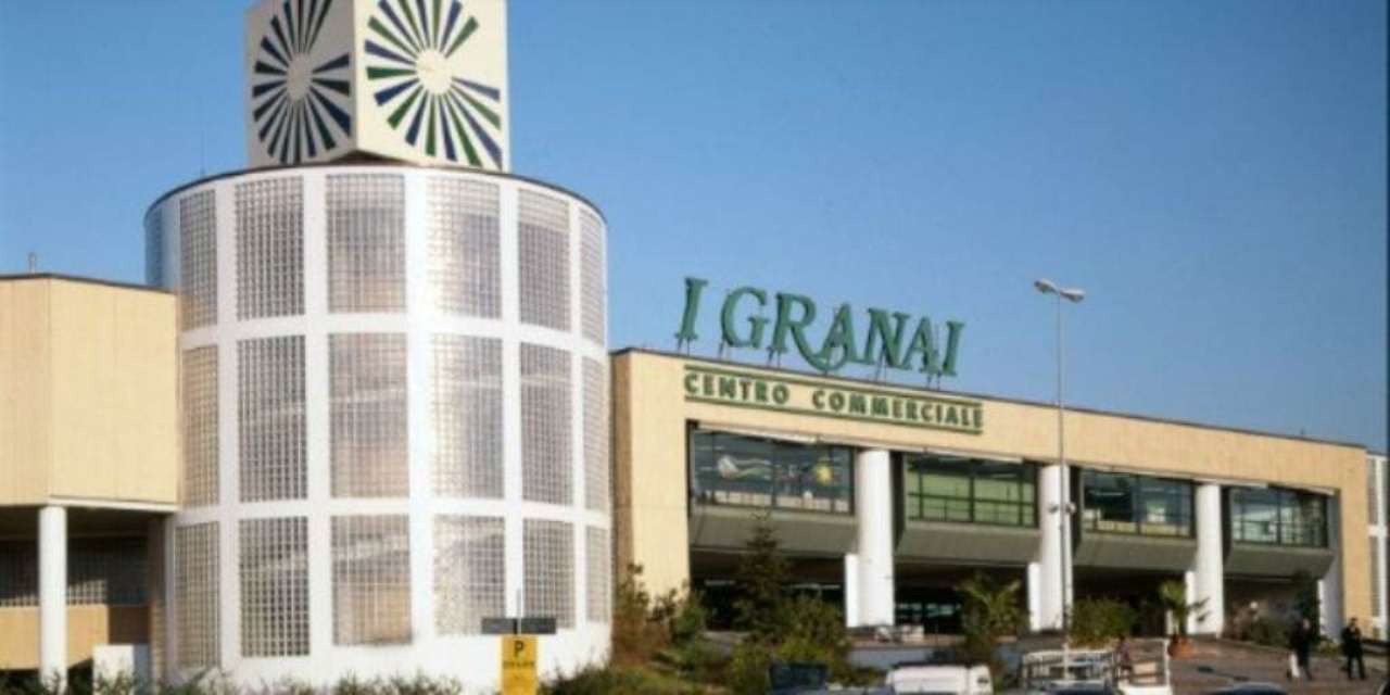 Negozio - Loc.Com. ROMA vendita  ARDEATINO  Mario Rigamonti AGENZIA IMMOBILIARE ZIANTONI