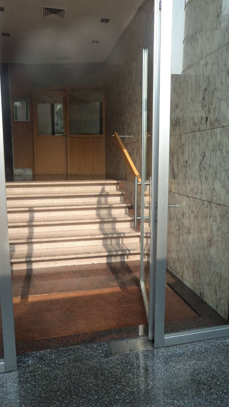 Ufficio - Loc.Com. MILANO affitto  CENTRO STORICO Santa Sofia Gibimedia