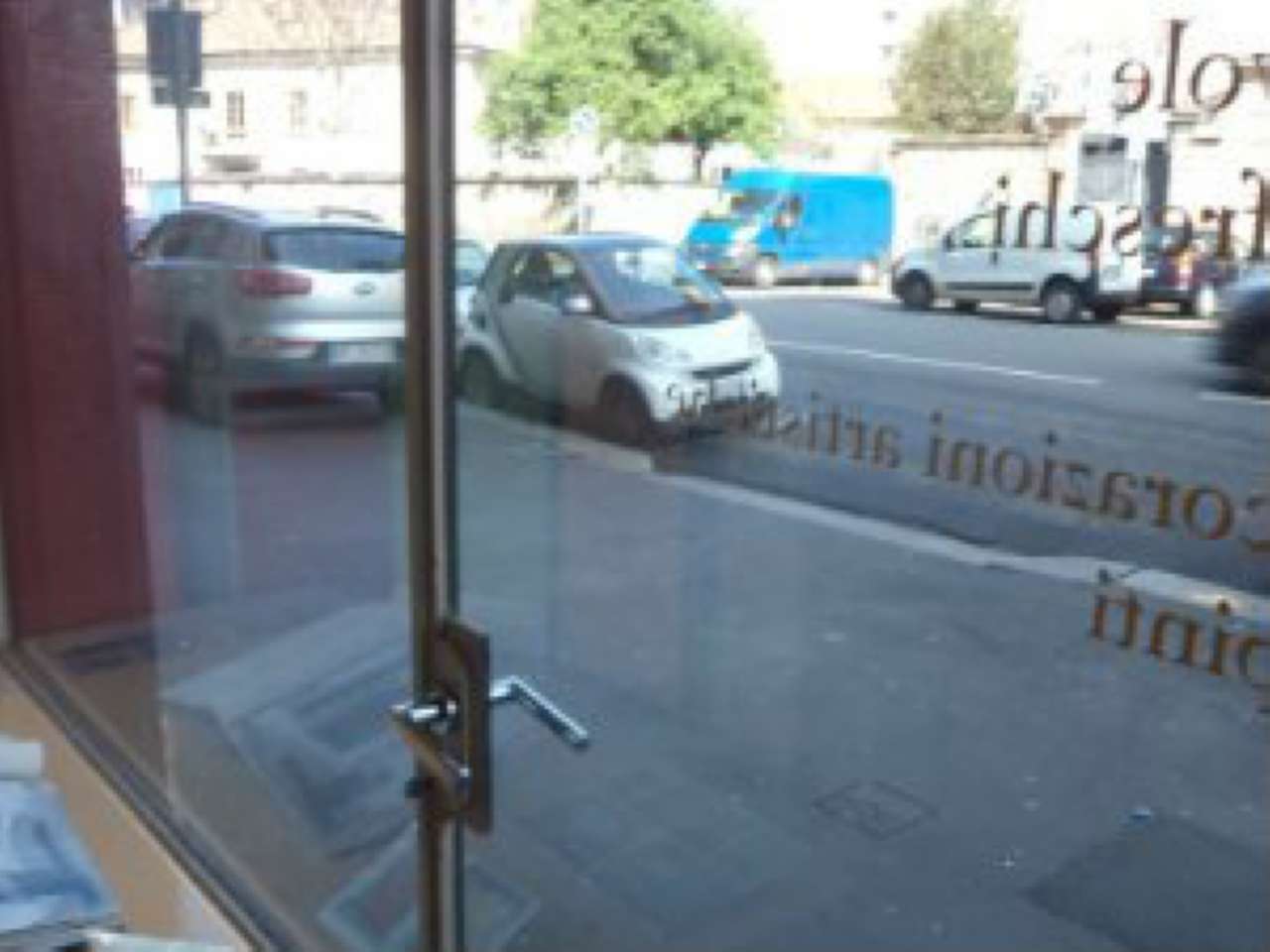 Negozio - Loc.Com. MILANO vendita  V GIORNATE Umbria Gibimedia