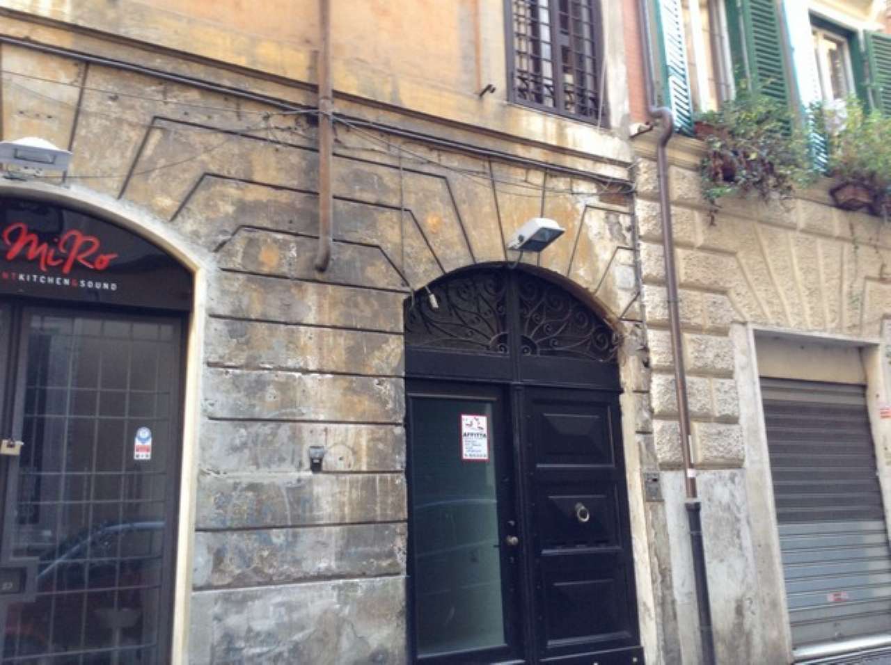 Negozio - Loc.Com. ROMA vendita  Centro storico dei Banchi Nuovi Immobiliare Gallia di Botarelli Stefania