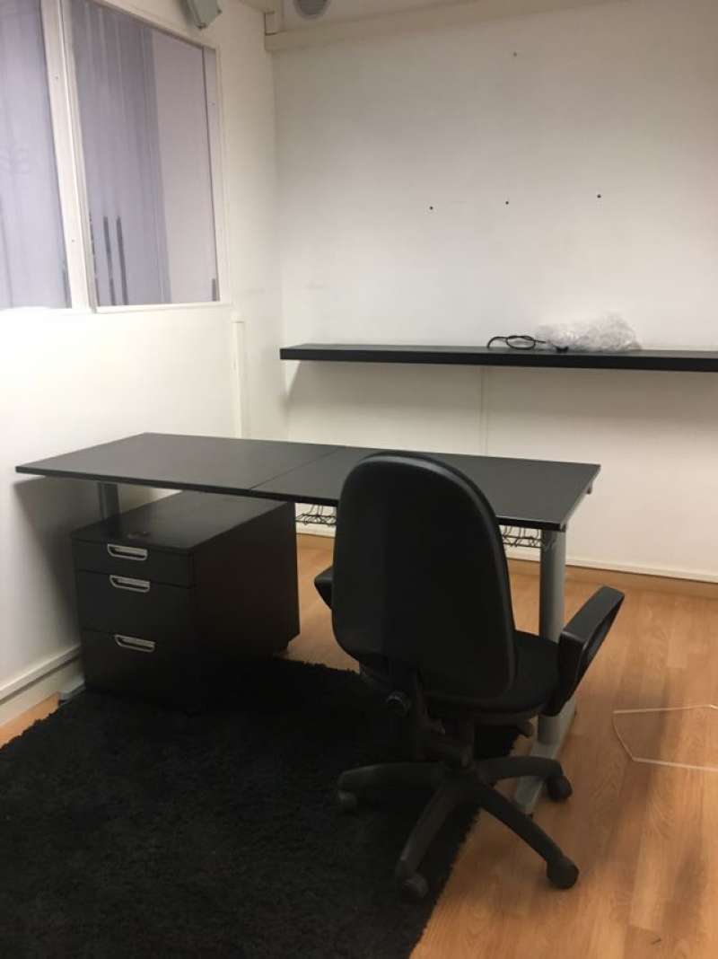Negozio - Loc.Com. ROMA vendita  LAURENTINA Renato Cesarini Immobiliare Gallia di Botarelli Stefania
