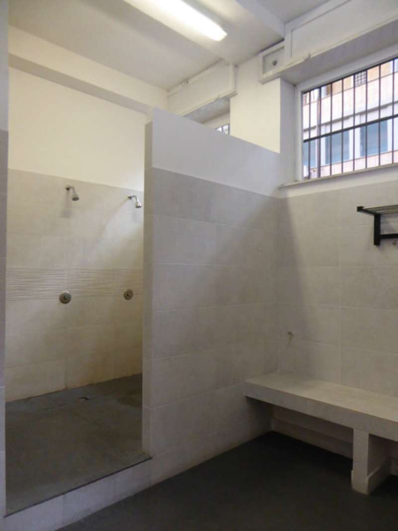 Negozio - Loc.Com. ROMA vendita  TRASTEVERE  Trastevere Pieffe Immobiliare Srl