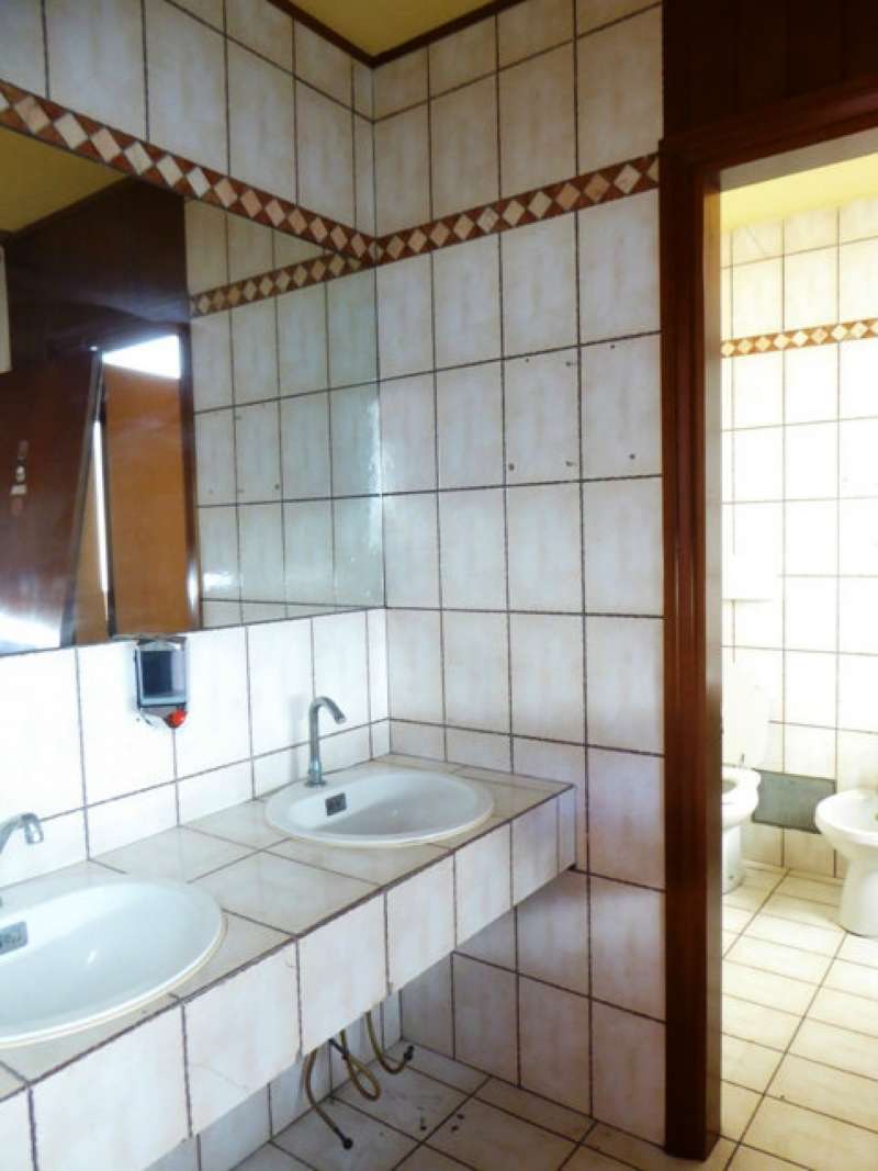 Negozio - Loc.Com. ROMA affitto  Tiburtina delle Crociate Pieffe Immobiliare Srl