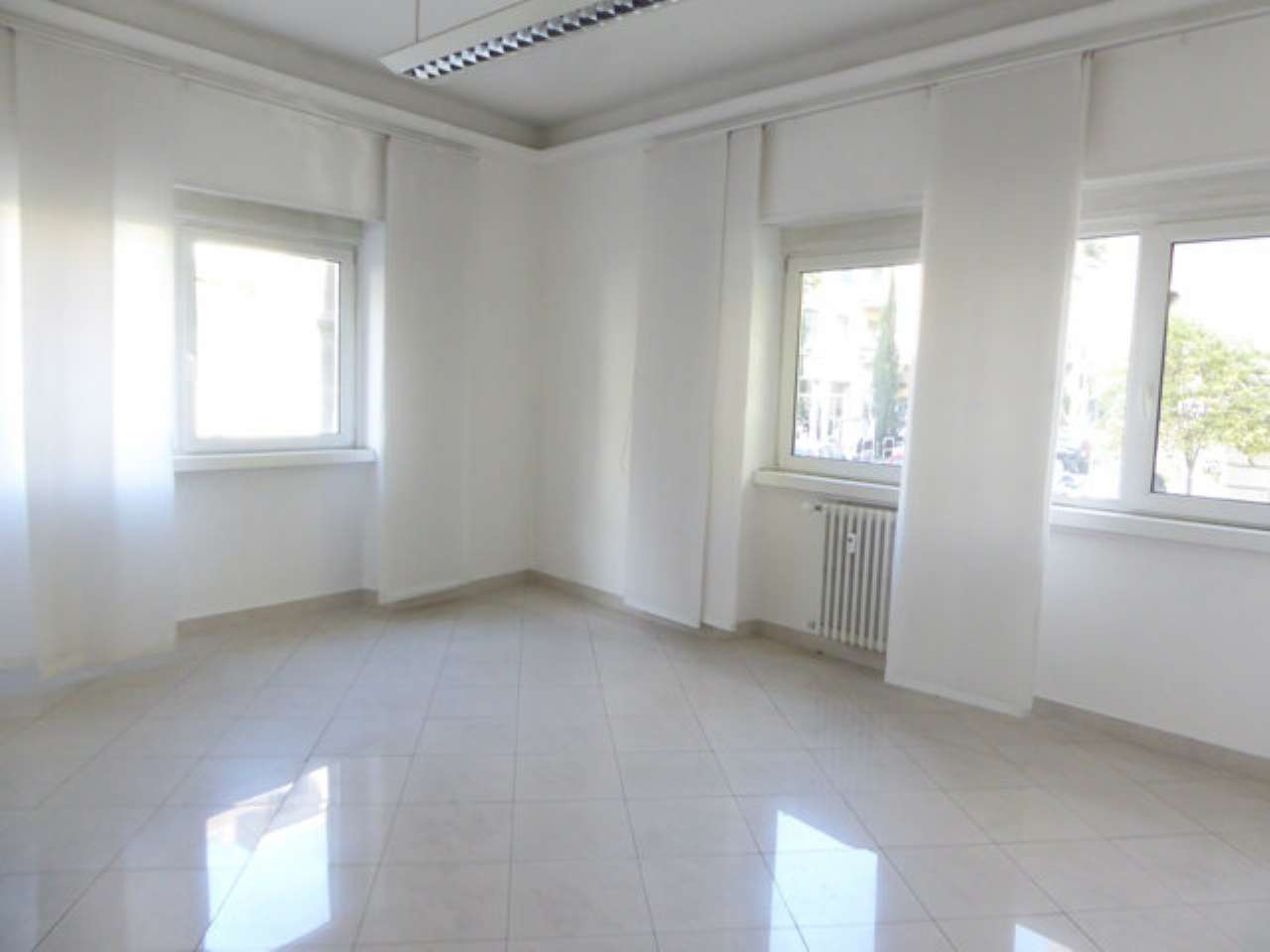  roma affitto quart: trieste (ii mun.) pieffe-immobiliare-srl