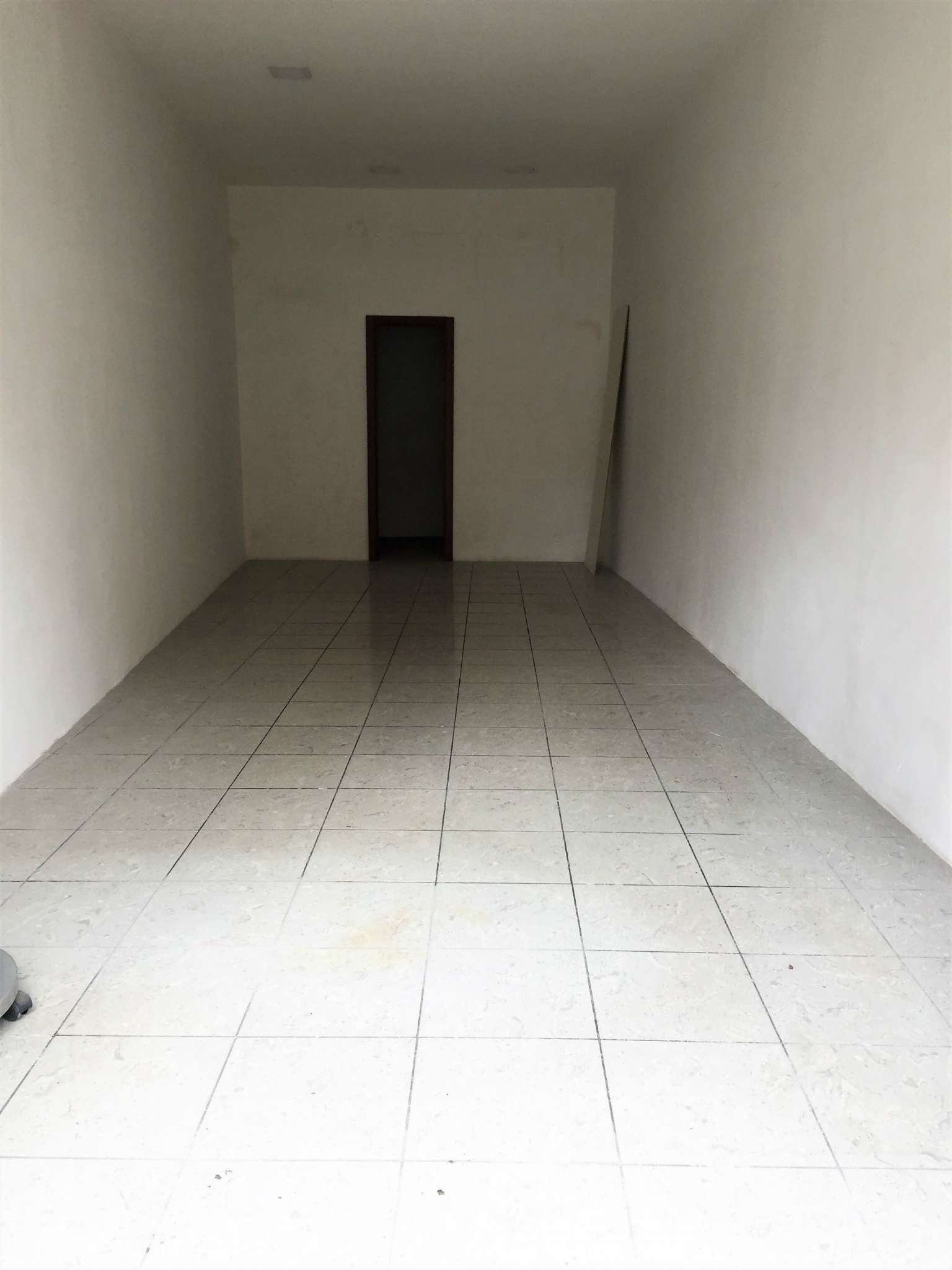 Negozio - Loc.Com. ROMA vendita  QUARTO MIGLIO Annia Regilla Solo Casa Srl