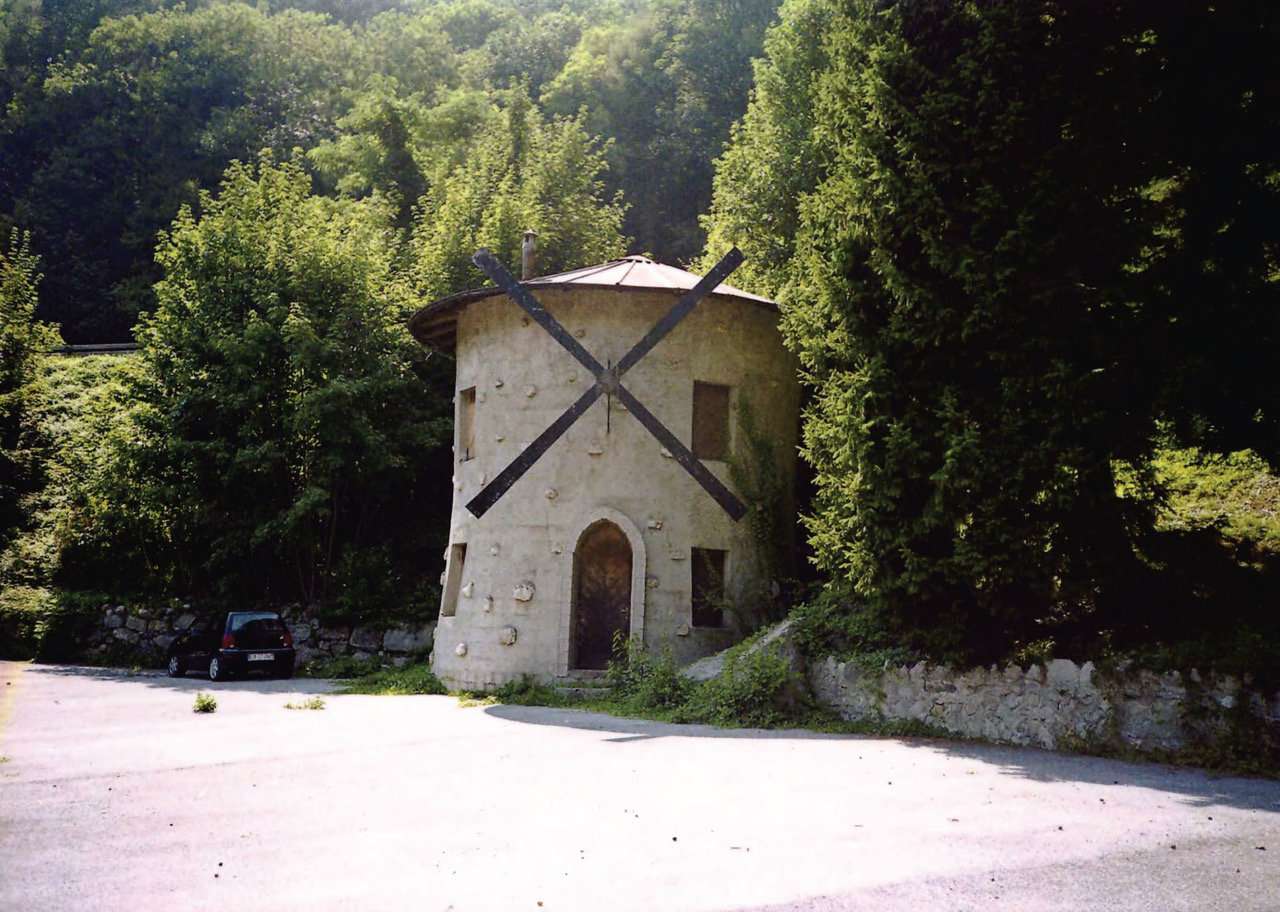 Stabile intero - Palazzo BARNI vendita   alessandro volta Gec Soluzioni Immobiliari