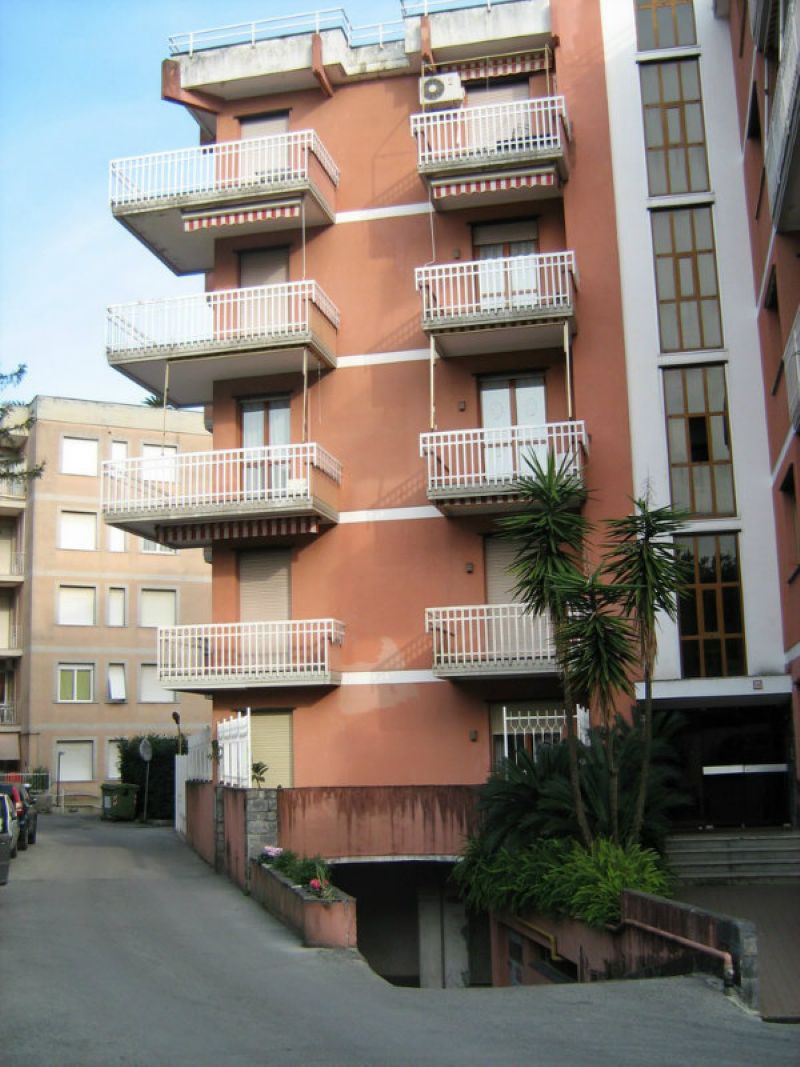  rapallo vendita quart:  programmazioni immobiliari di gandini ivana