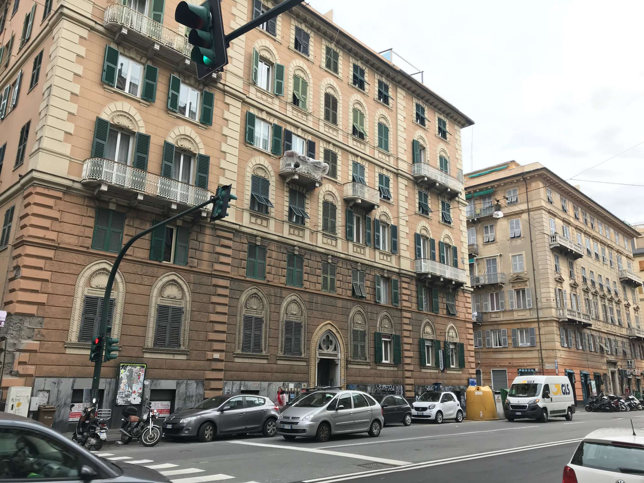 Appartamento GENOVA vendita  SAN FRUTTUOSO Giacometti Farinella Immobiliare