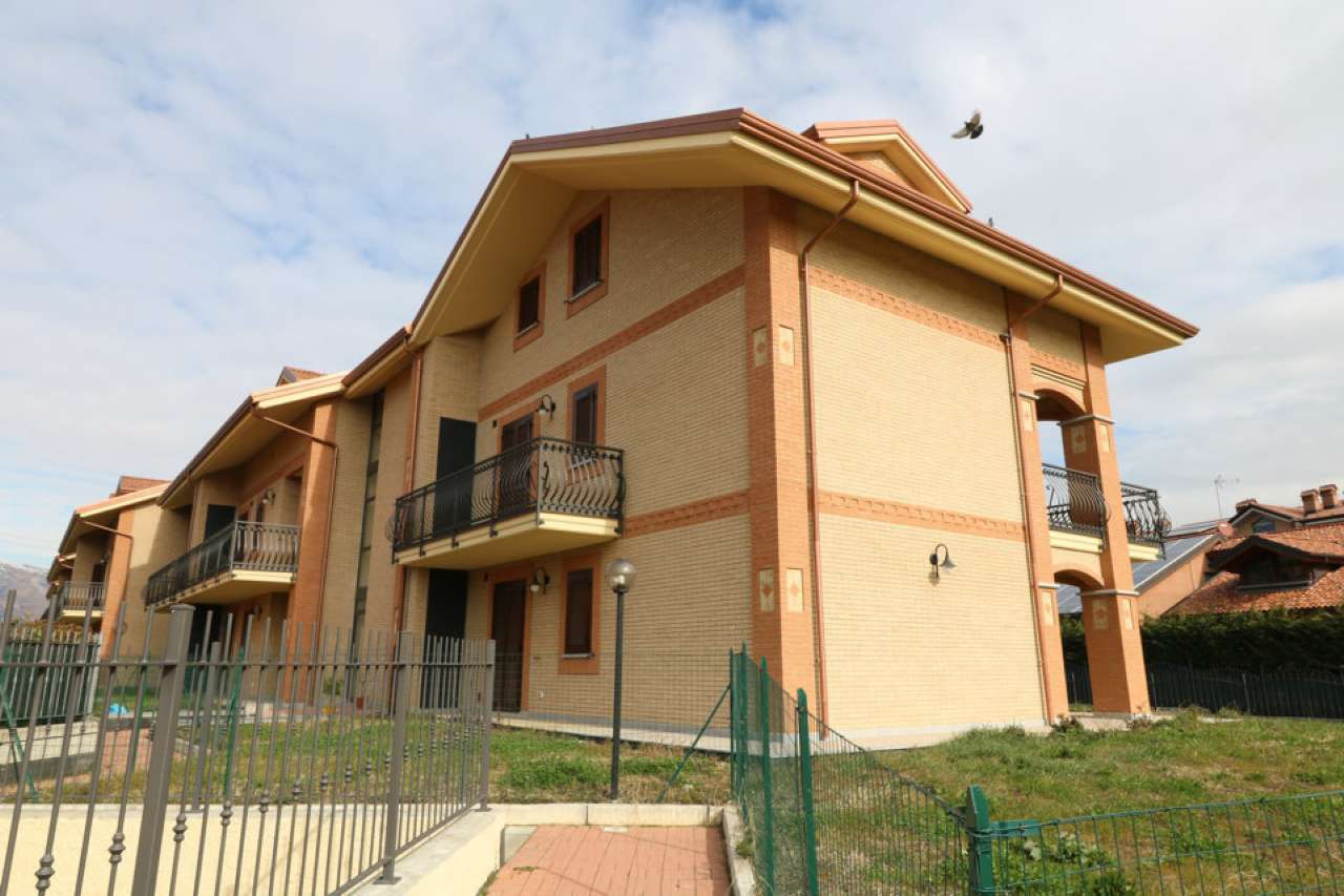 Appartamento PIANEZZA vendita   Firpo Via Altea Immobiliare S.A.S.