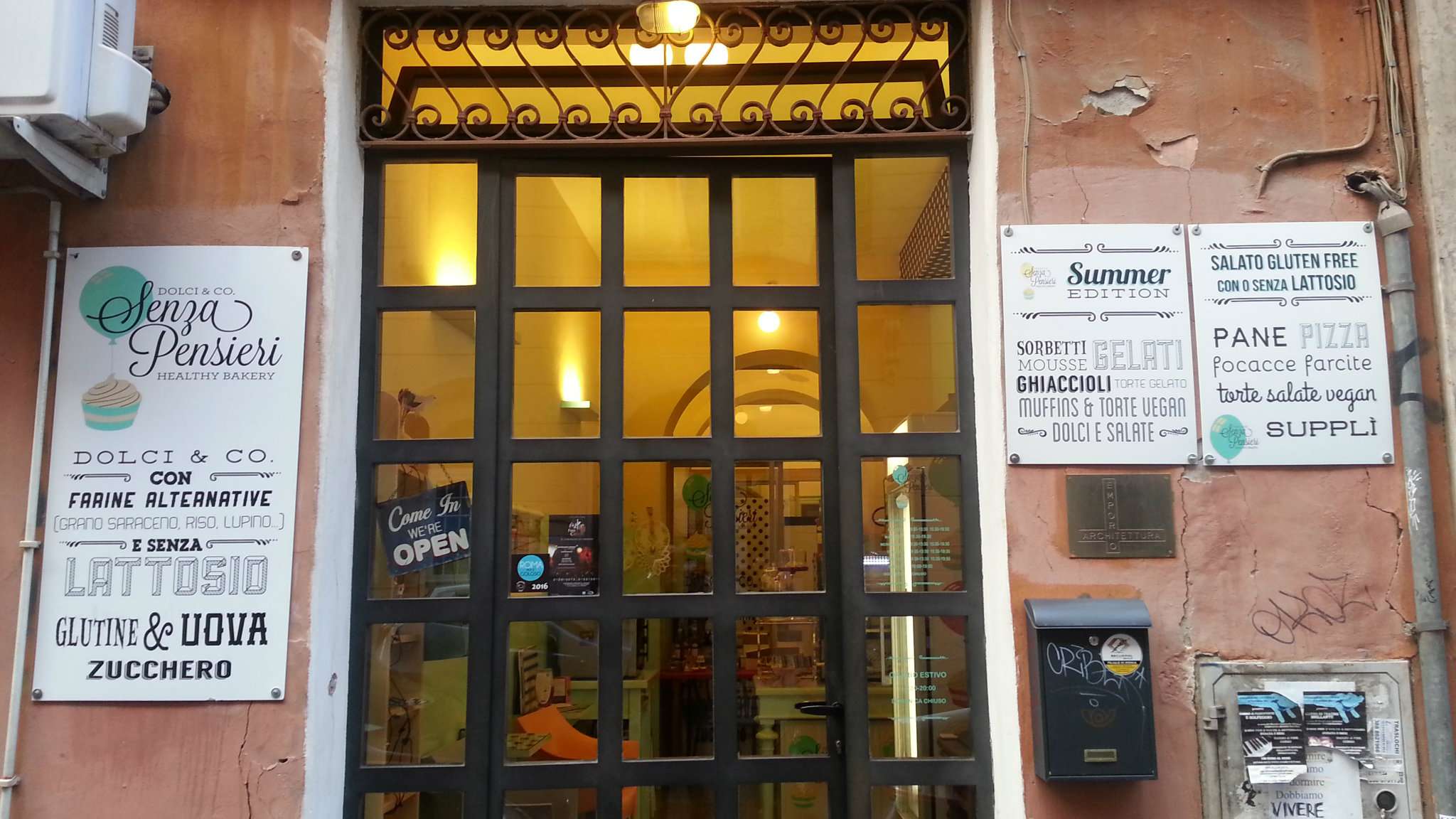Negozio - Loc.Com. ROMA vendita  Centro storico dei Campani Uno Holding