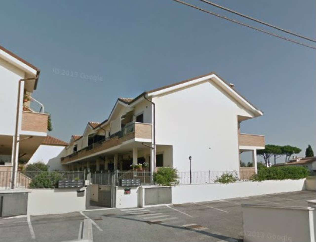  roma vendita quart: acilia uno holding