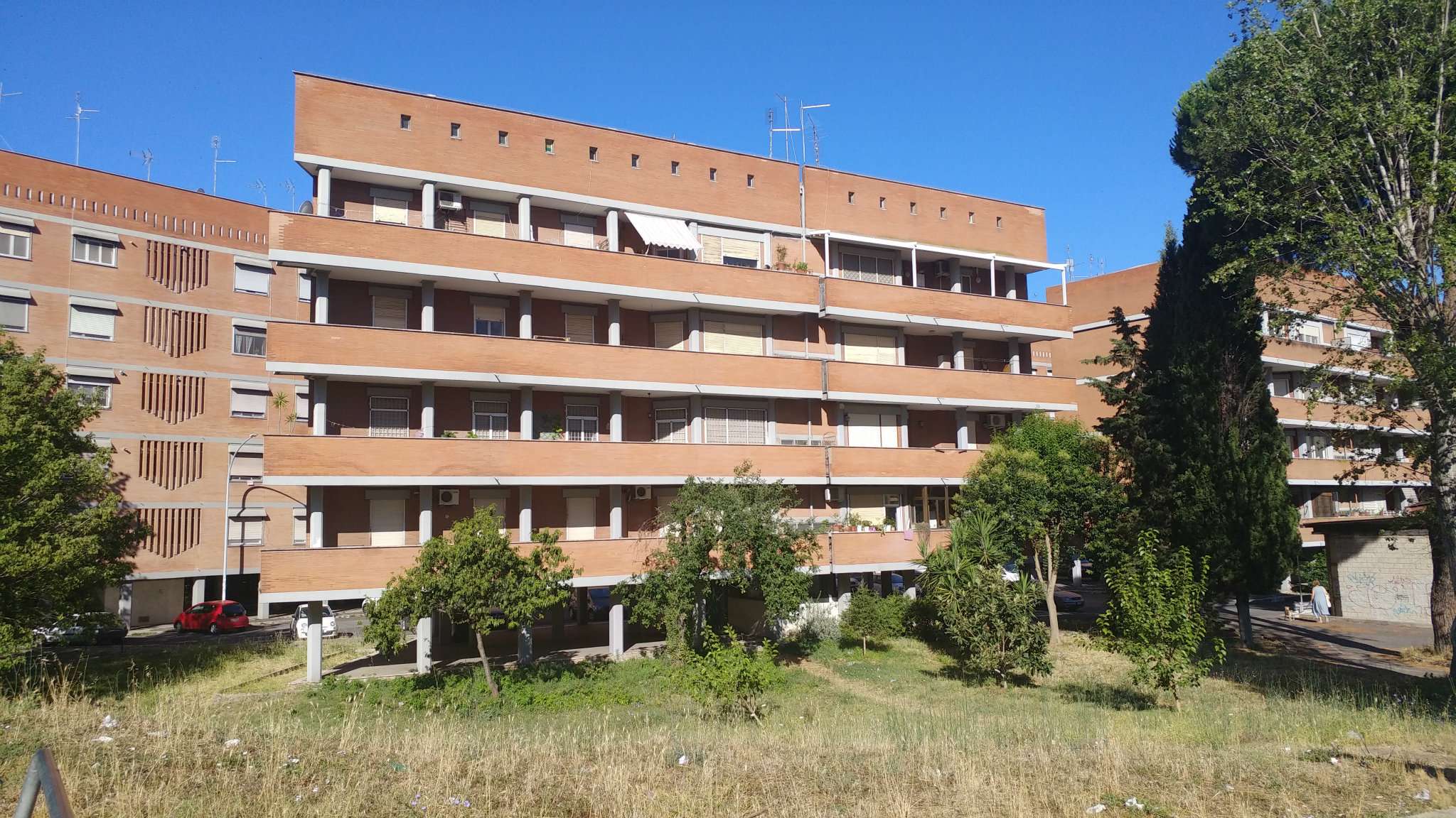 Appartamento ROMA vendita  EUROPA  Carlo Moneta Uno Holding