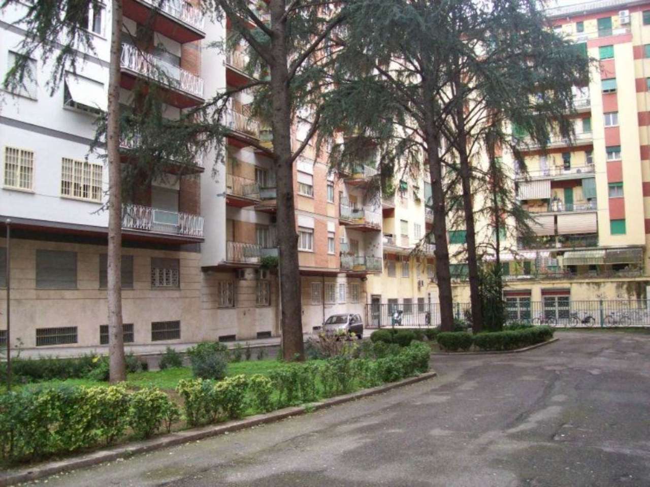 Appartamento ROMA vendita  GARBATELLA Giacinto Pullino Uno Holding