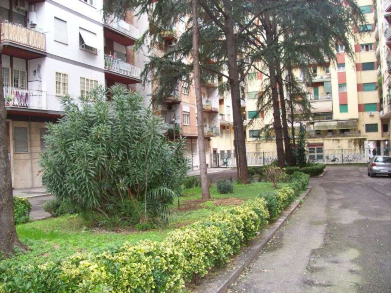 Appartamento ROMA vendita  GARBATELLA Giacinto Pullino Uno Holding
