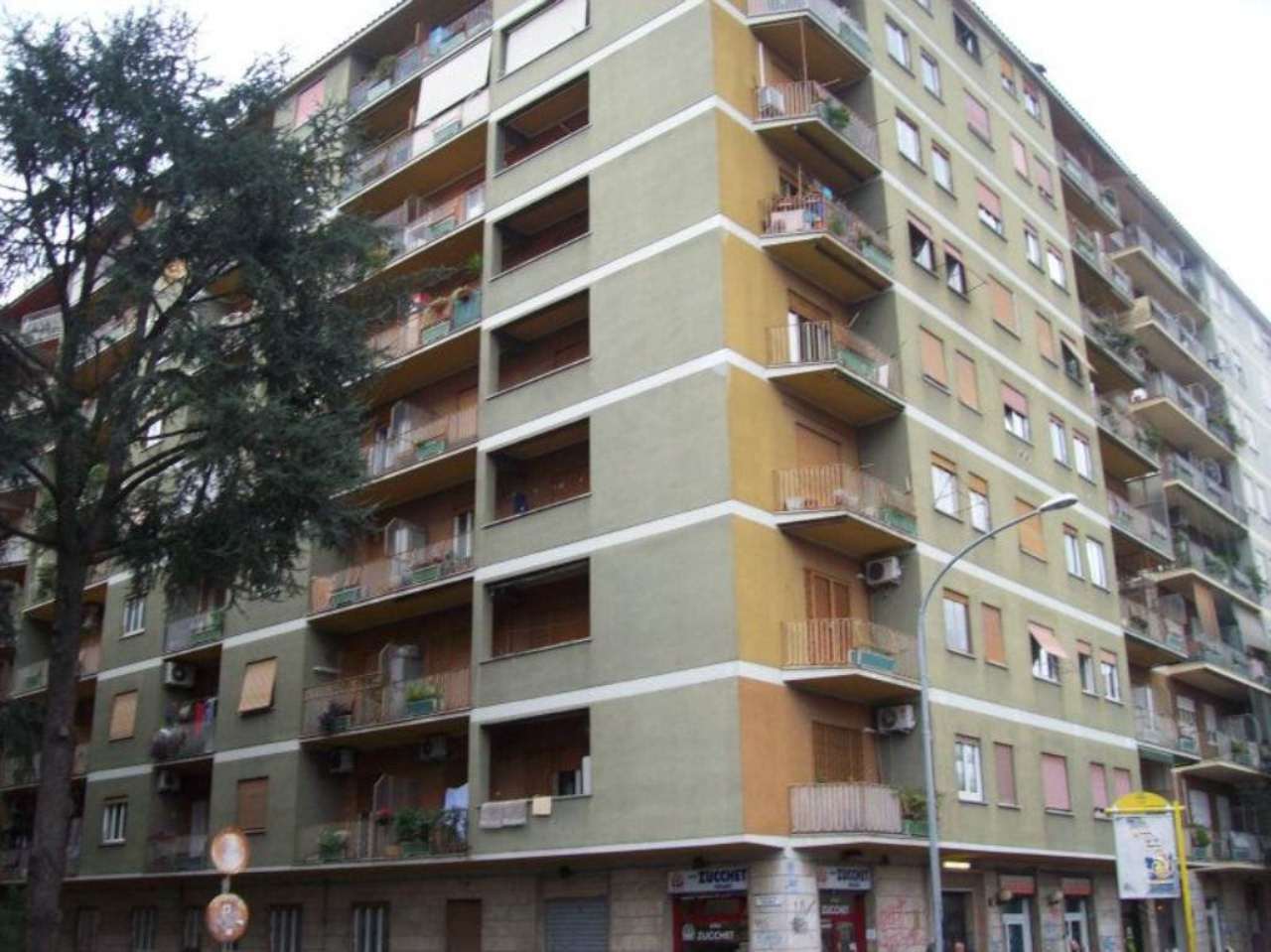 Appartamento ROMA vendita  GARBATELLA Giacinto Pullino Uno Holding