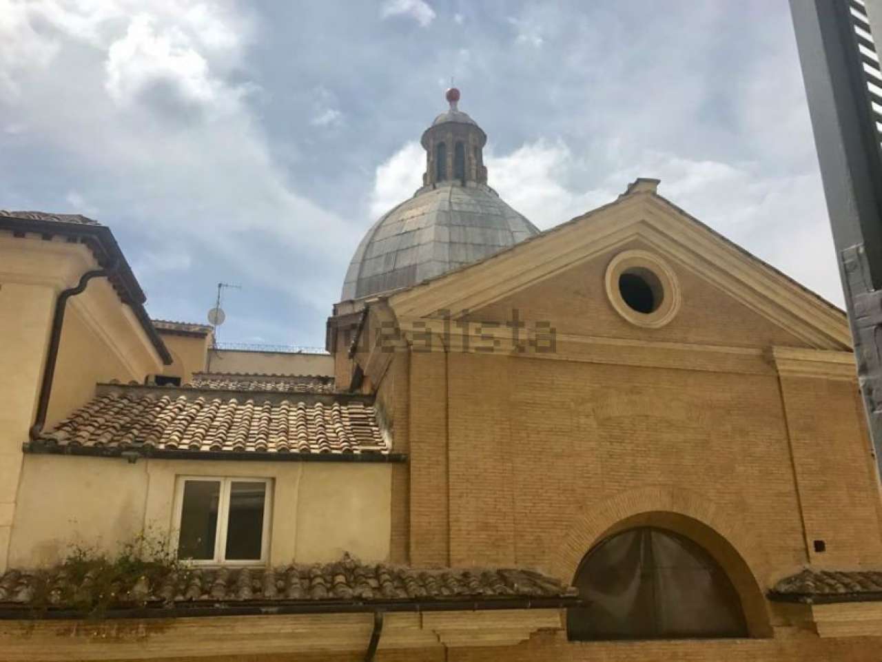  roma affitto quart: centro storico lux-real-estate-srl