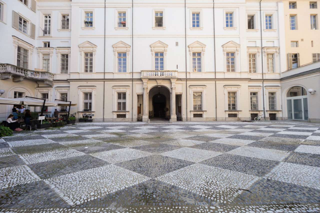 Negozio - Loc.Com. TORINO affitto  Piazzale Valdo Fusi San Francesco da Paola Vianelli Immobili