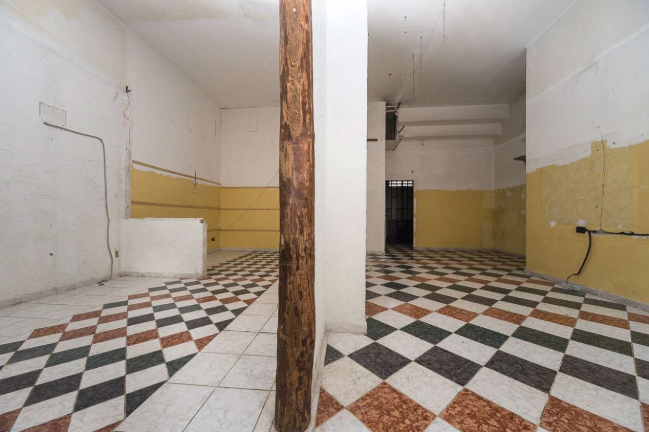 Negozio - Loc.Com. TORINO affitto  Piazza Rivoli Domodossola Vianelli Immobili