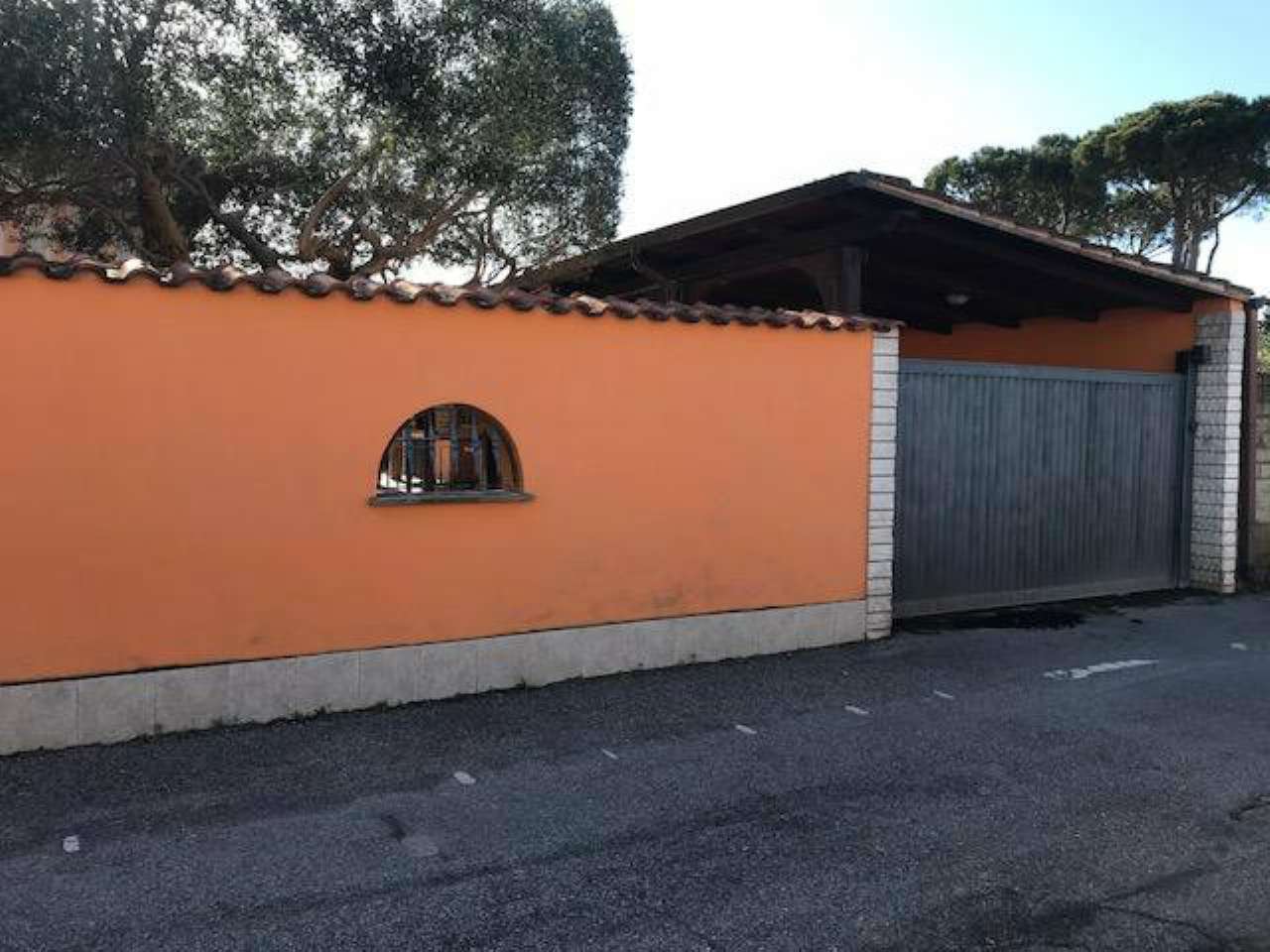 Villa Unifamiliare - Indipendente ROMA vendita  ACILIA GIANBETTINO CIGNAROLI Edilcom Immobiliare di Omar Nonni