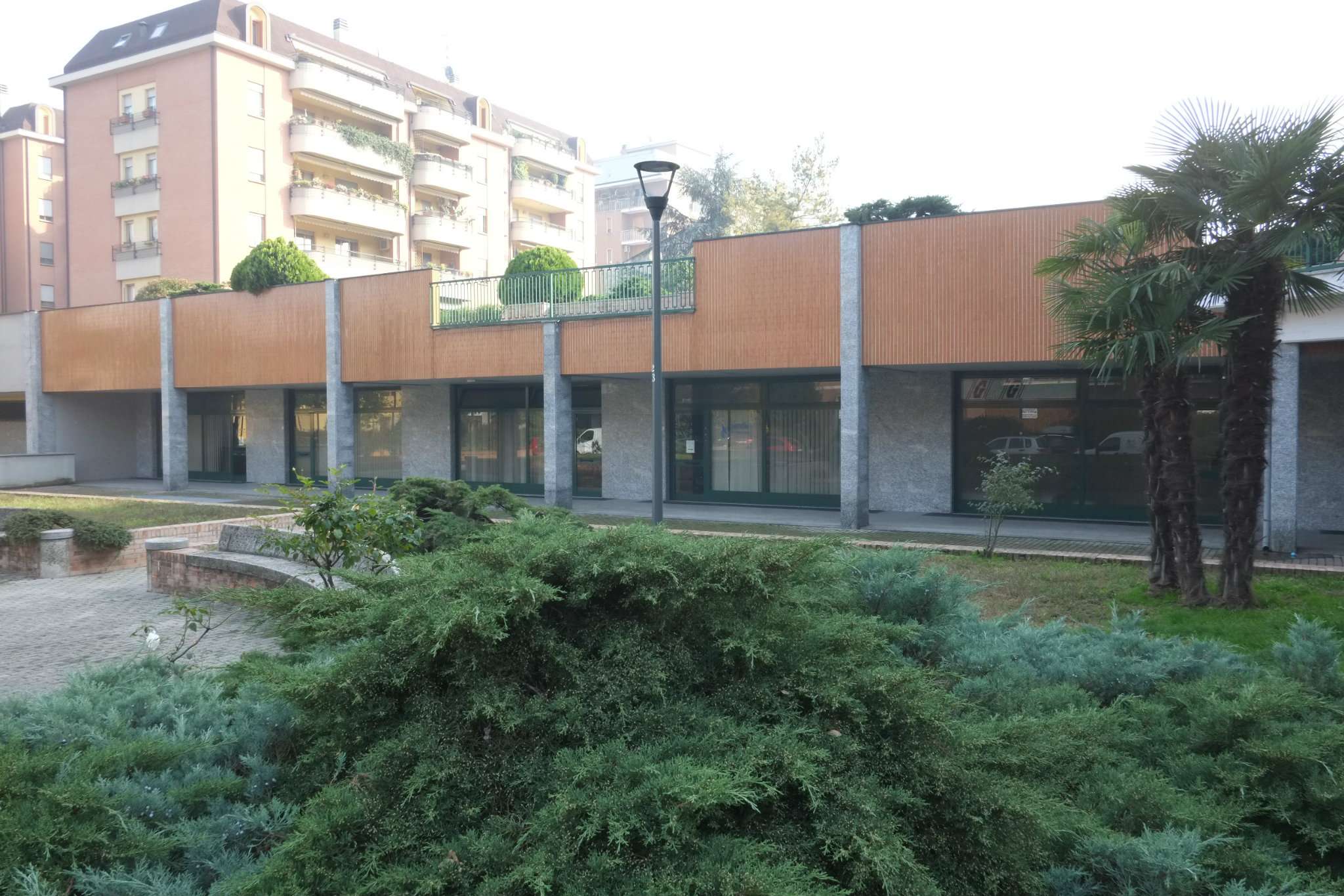Show Room MILANO vendita  CERTOSA barnaba oriani cosmo real estate & brokers srl