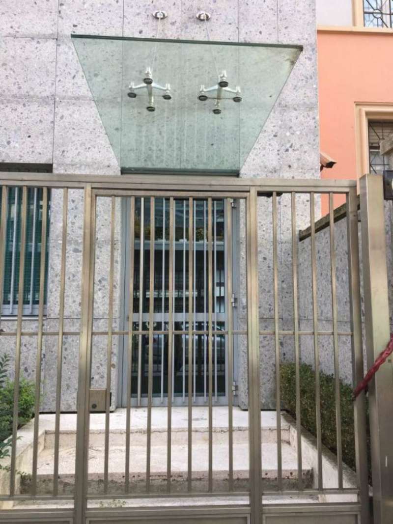 Ufficio - Loc.Com. MILANO vendita   Padre G. B. Martini cosmo real estate & brokers srl