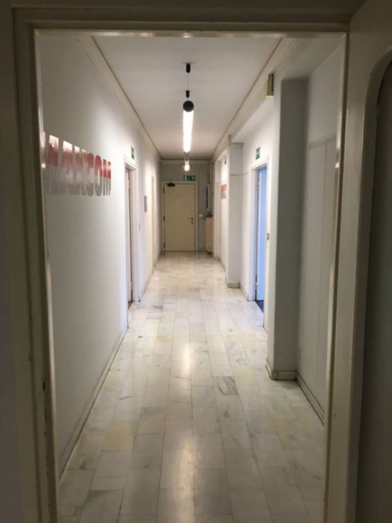 Ufficio - Loc.Com. MILANO affitto  REPUBBLICA andrea doria cosmo real estate & brokers srl