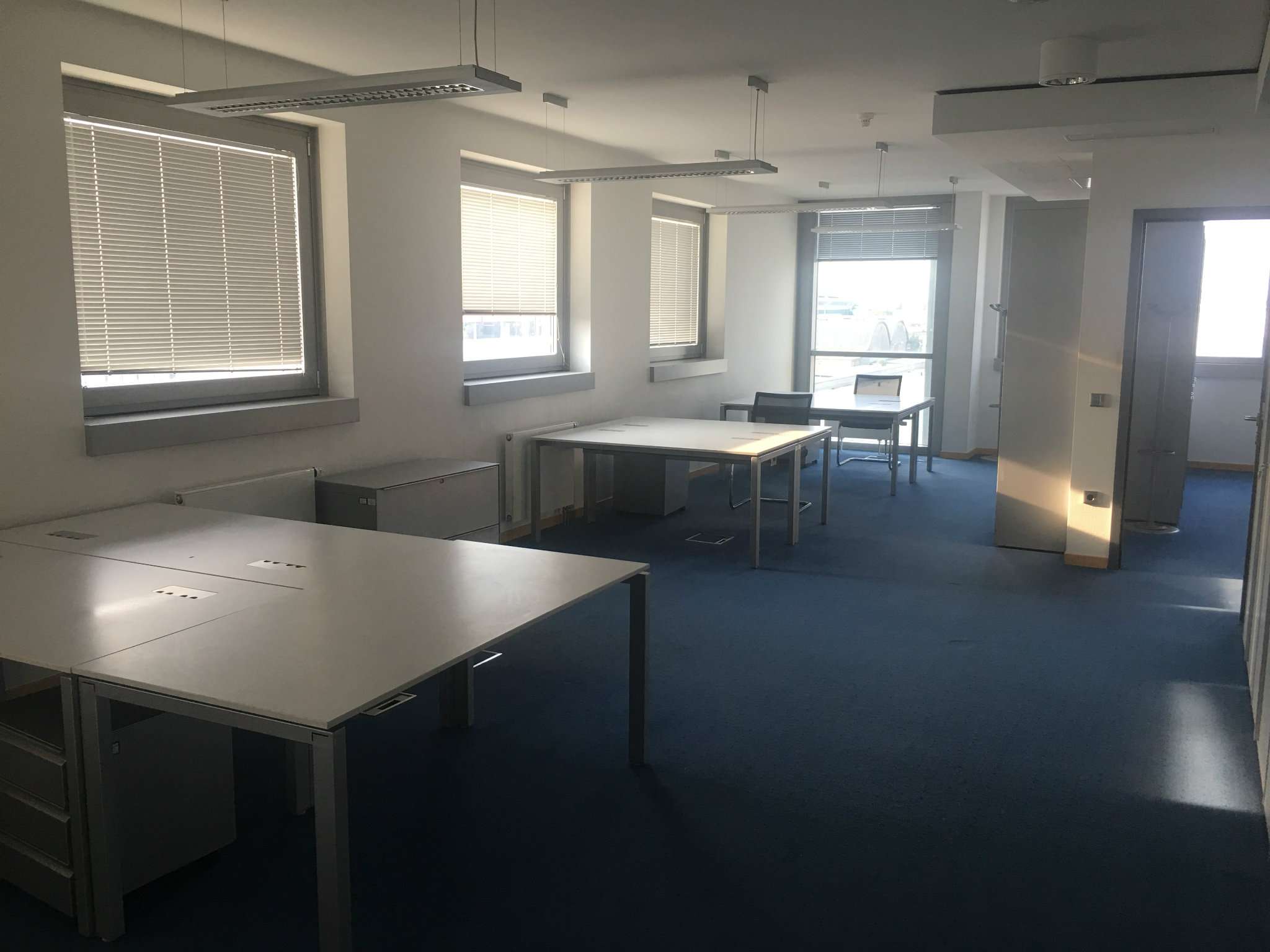 Ufficio - Loc.Com. MILANO affitto  BONOLA Daimler cosmo real estate & brokers srl