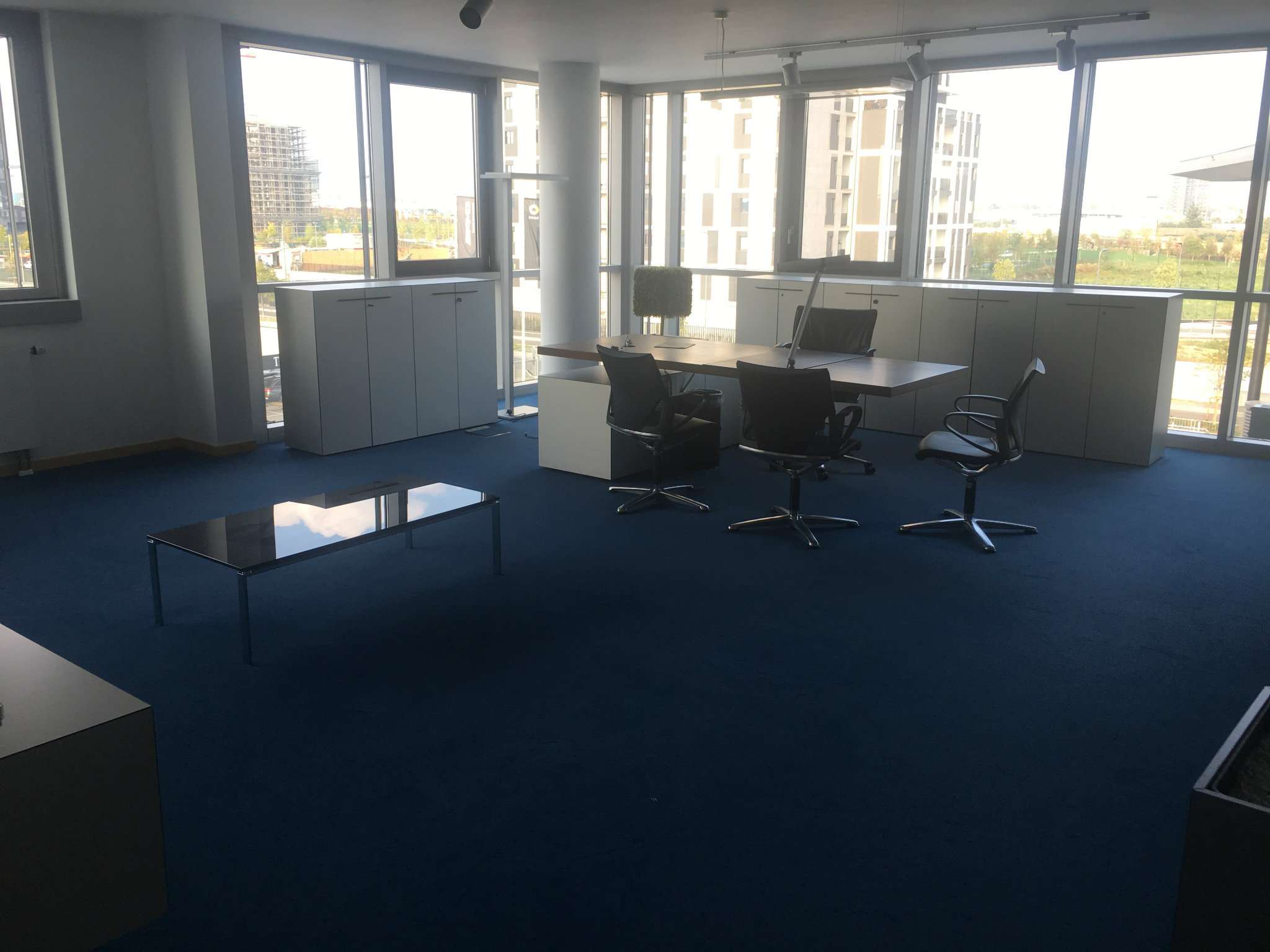 Ufficio - Loc.Com. MILANO affitto  BONOLA Daimler cosmo real estate & brokers srl
