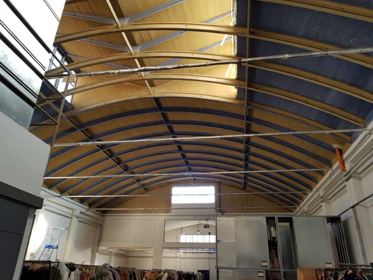 Capannoni (Tutti) MILANO affitto  BARONA montecuccoli cosmo real estate & brokers srl