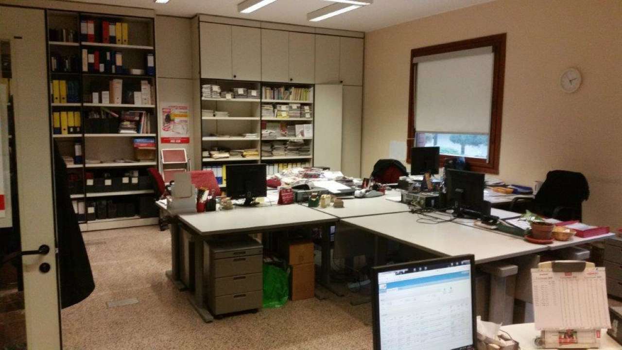 Ufficio - Loc.Com. MILANO affitto  DE ANGELI  cosmo real estate & brokers srl