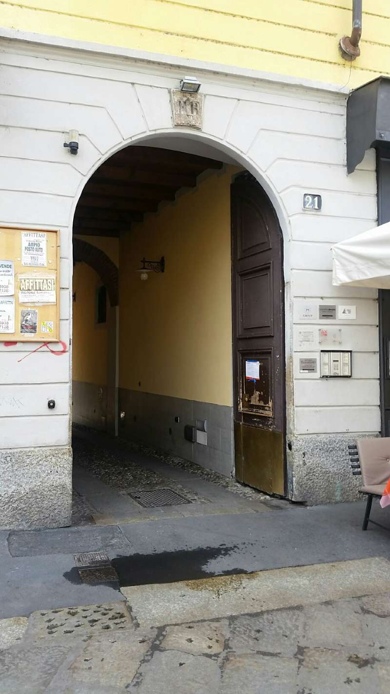 Ufficio - Loc.Com. MILANO affitto  BOCCONI ripa di porta ticinese cosmo real estate & brokers srl