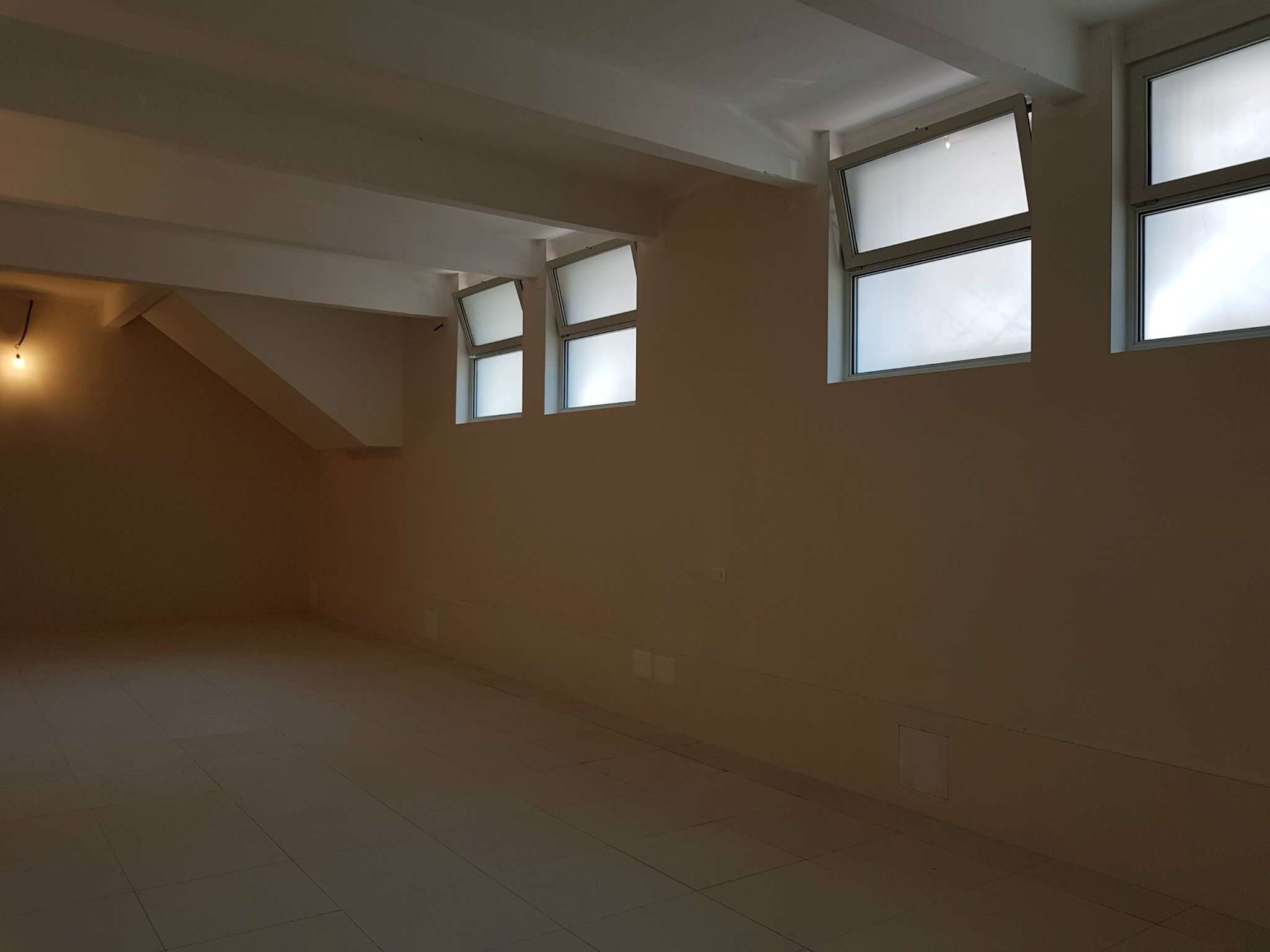 Ufficio - Loc.Com. MILANO affitto  BUENOS AIRES Podgora cosmo real estate & brokers srl