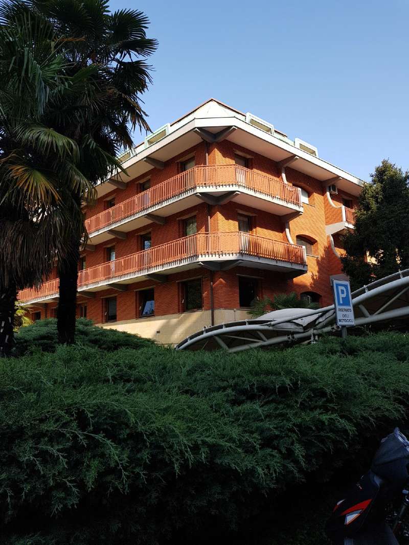 Ufficio - Loc.Com. MILANO affitto  DE ANGELI  cosmo real estate & brokers srl
