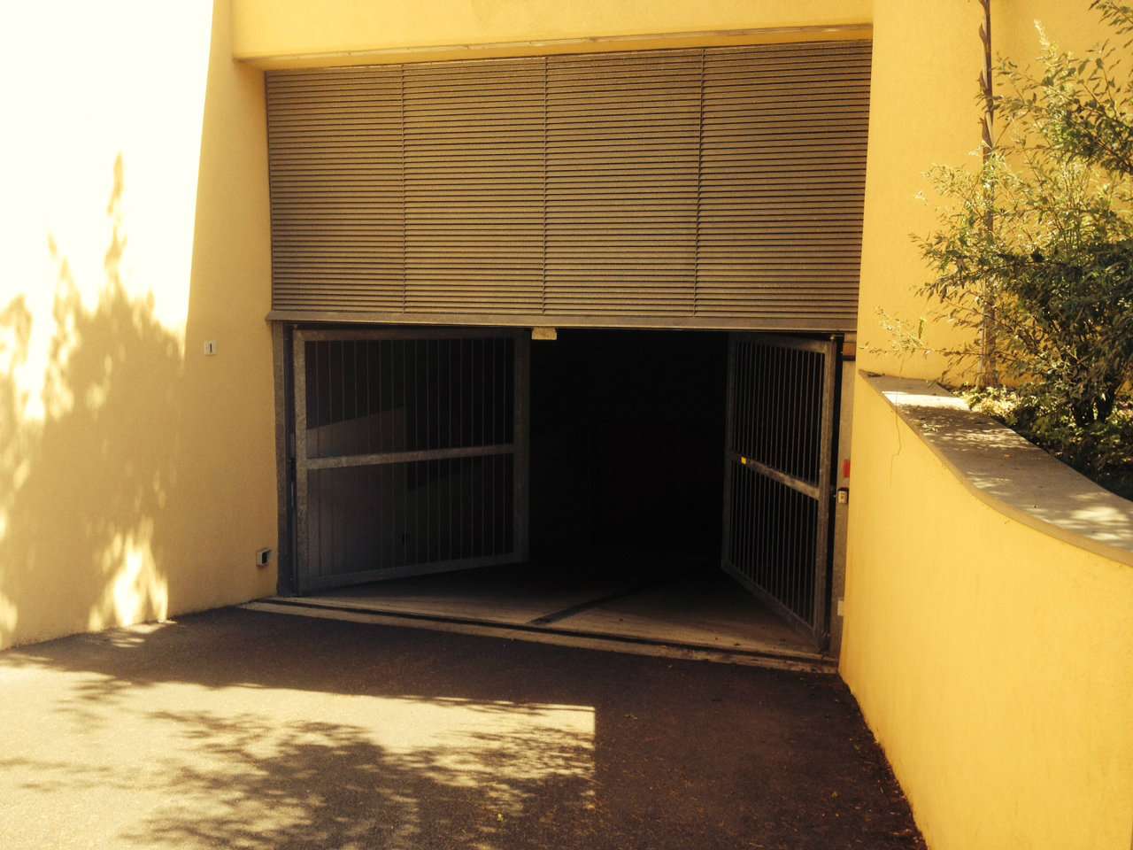 Box auto - Posto auto GENOVA vendita  PEGLI  STUDIOEMME