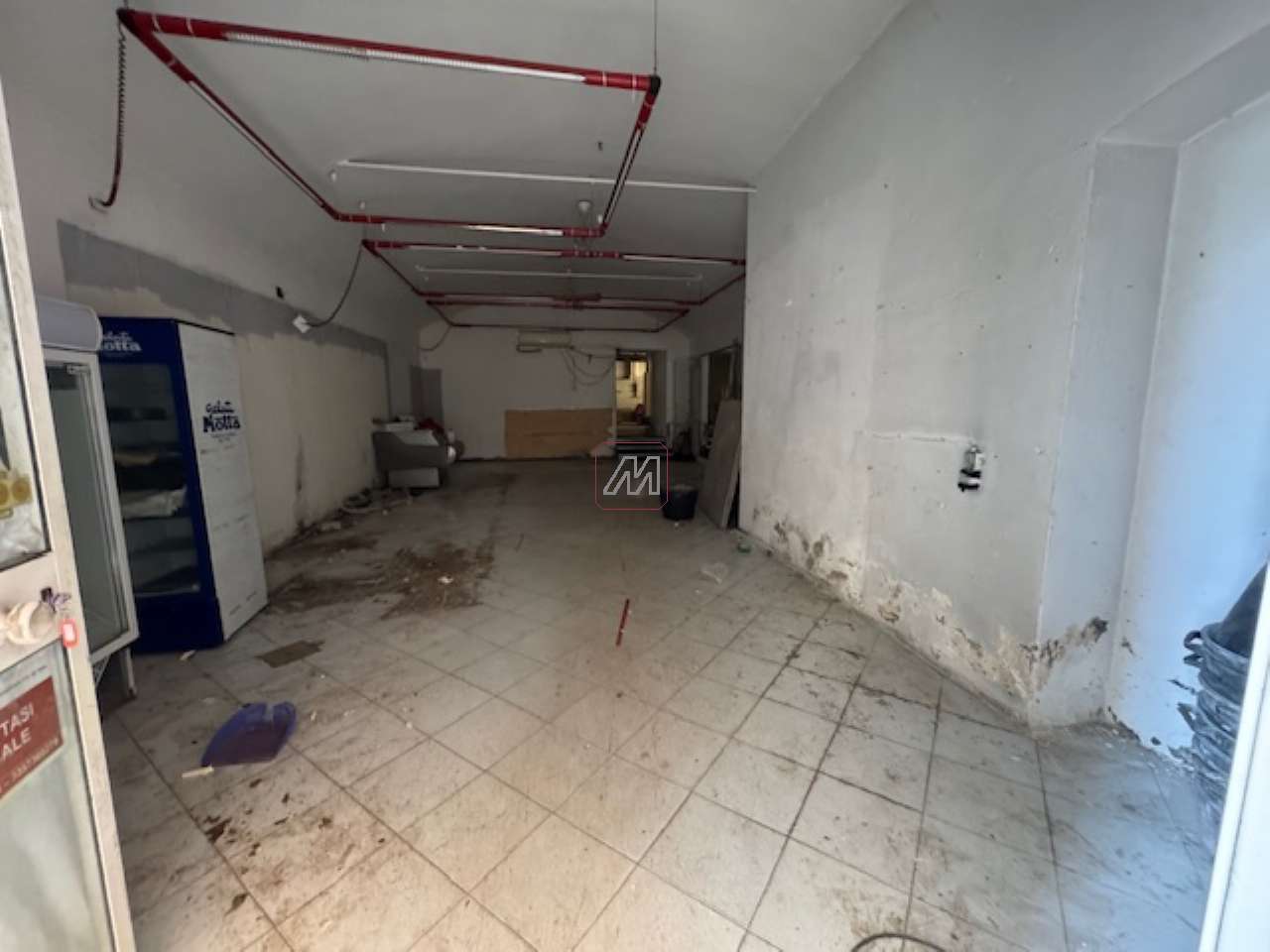 Genova Affitto COMMERCIALI Immagine 2