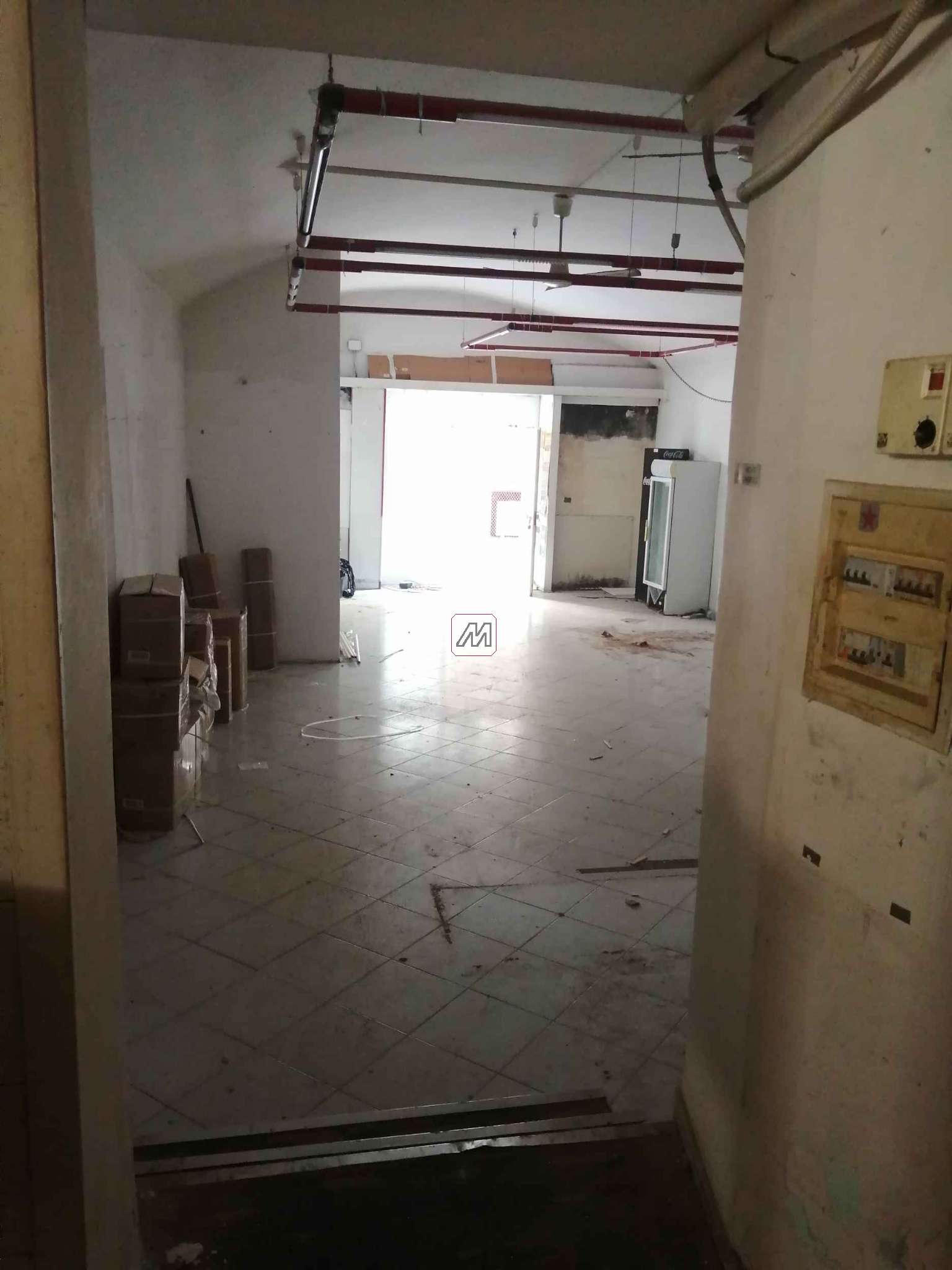 Genova Affitto COMMERCIALI Immagine 2