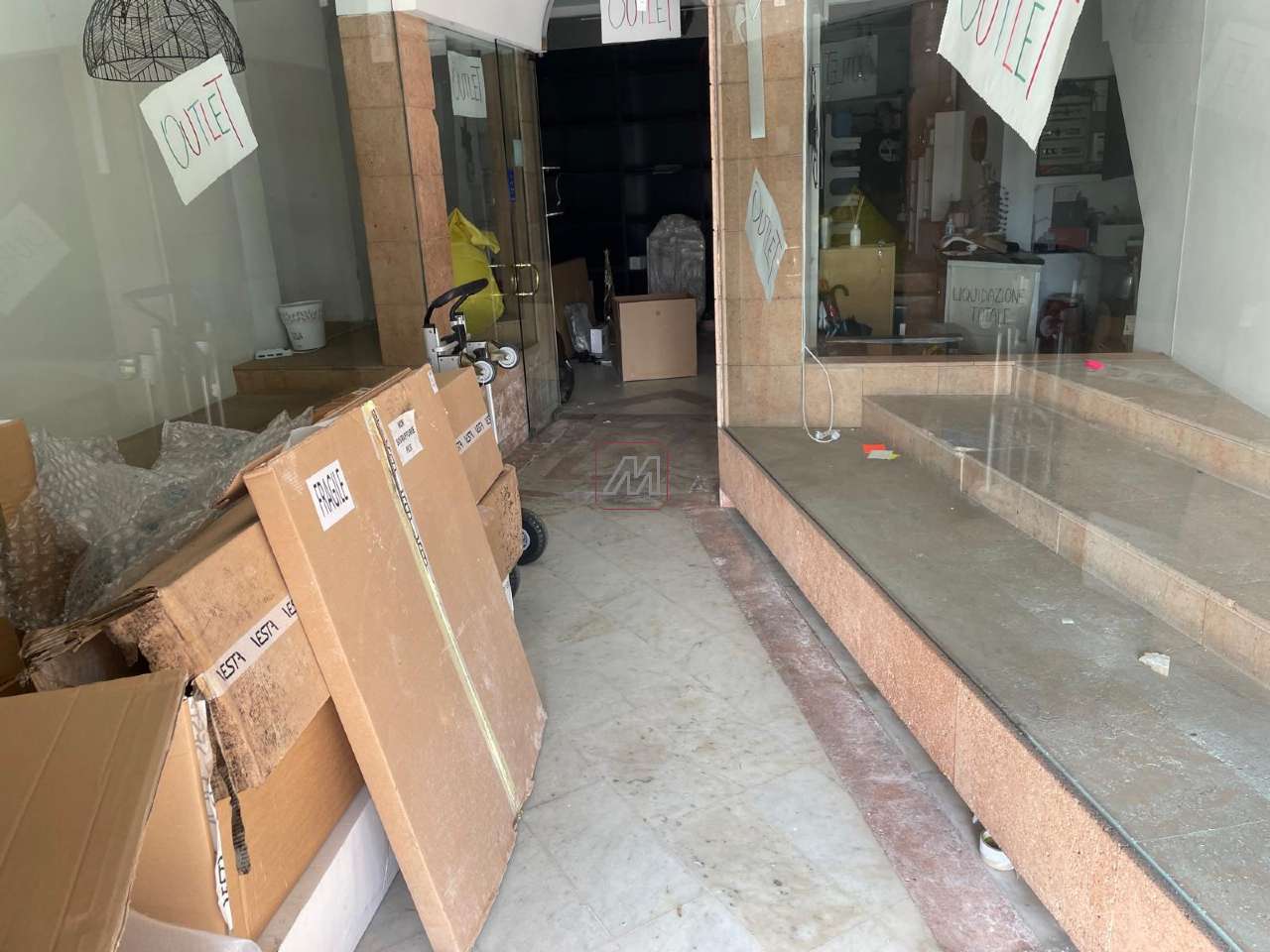 Genova Affitto NEGOZI