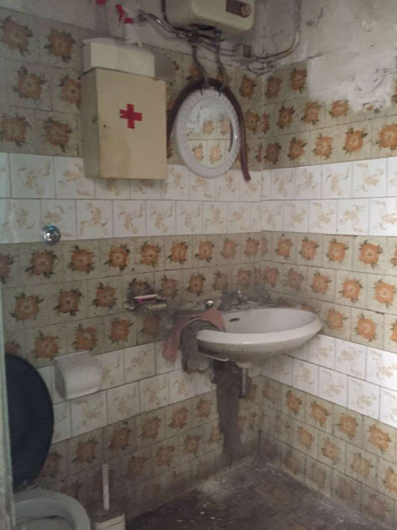 Negozio - Loc.Com. ROMA affitto  NOMENTANO  agrigento Calzini Immobiliare