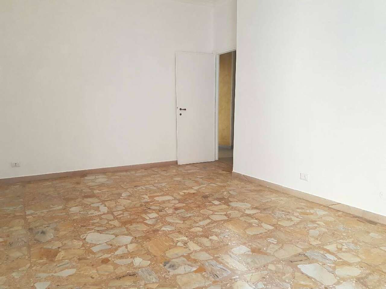 Appartamento ROMA vendita  TOR SAPIENZA (ZONA DELLA V MUN.)  Stefano Ussi Calzini Immobiliare