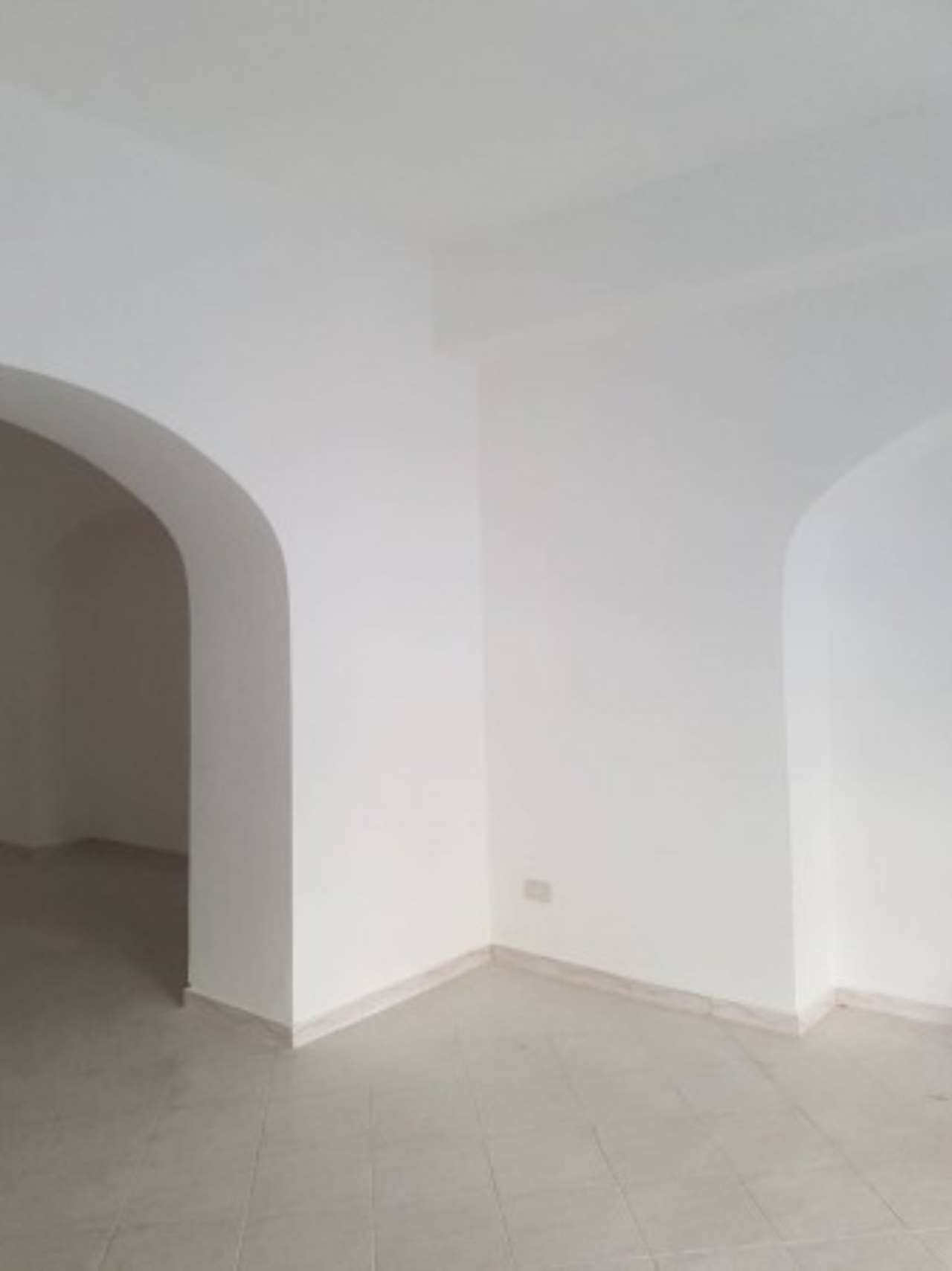 Negozio - Loc.Com. PALERMO vendita  CALATAFIMI  Calatafimi HOME ITALIA