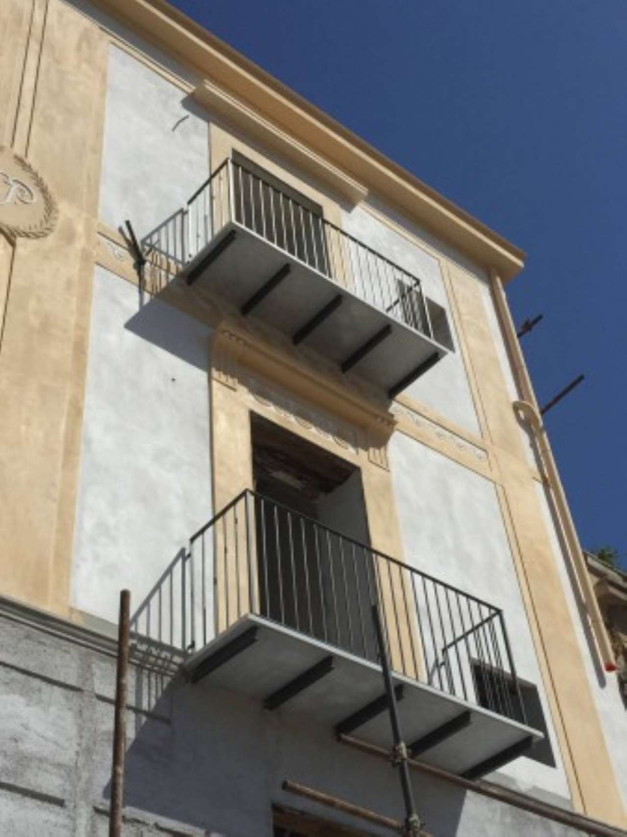 Appartamento PALERMO vendita  Centro storico Magione HOME ITALIA