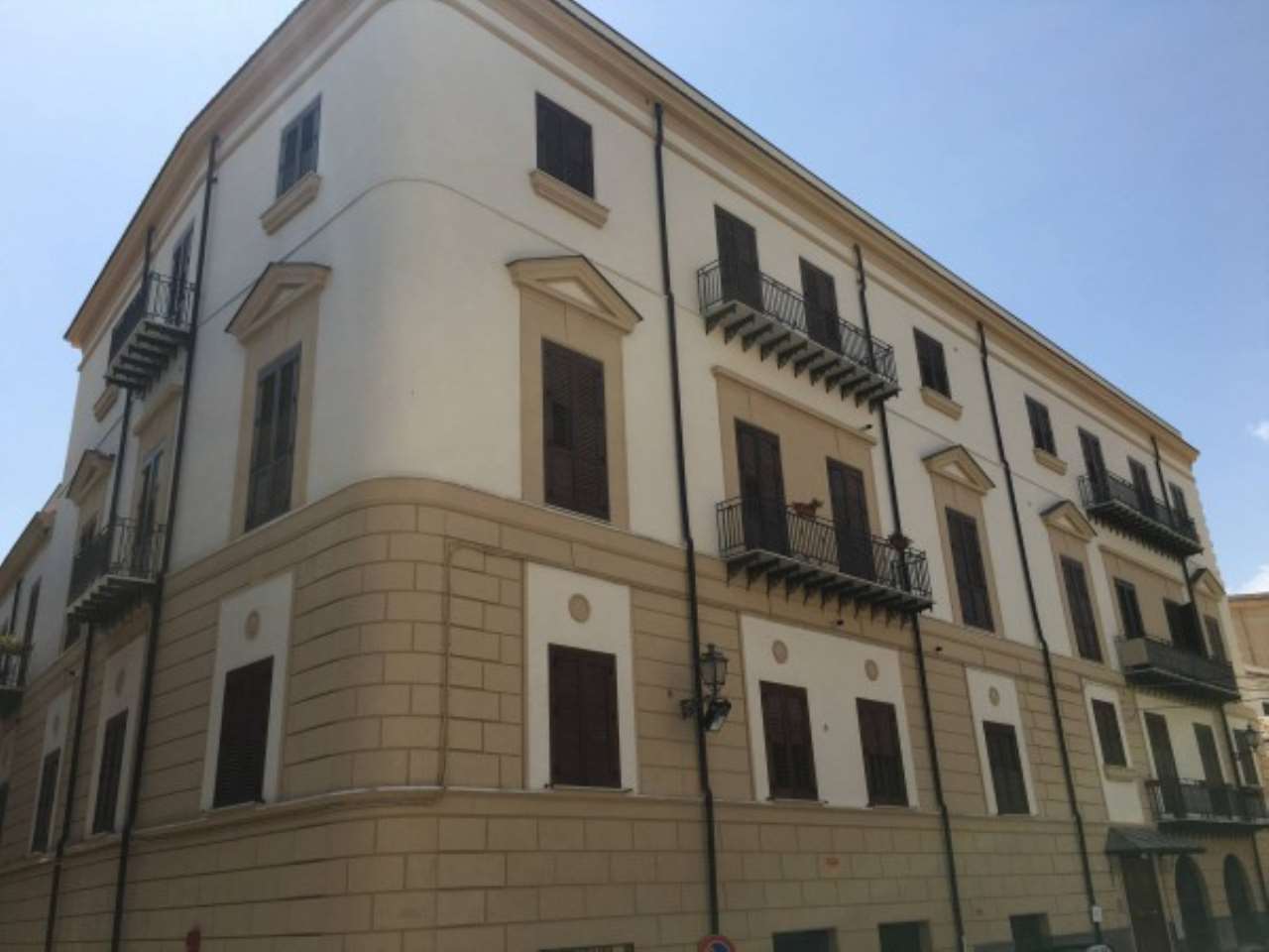 Appartamento PALERMO vendita  Centro storico Santa Chiara HOME ITALIA