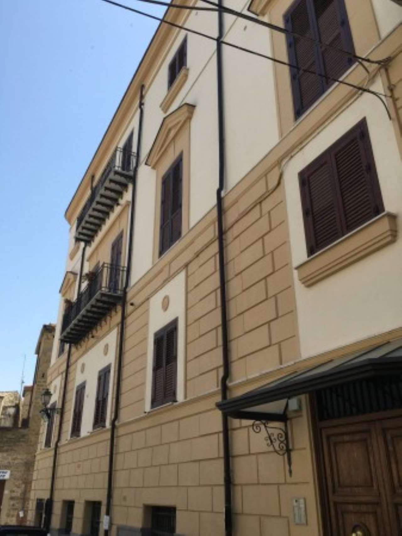 Appartamento PALERMO vendita  Centro storico Santa Chiara HOME ITALIA