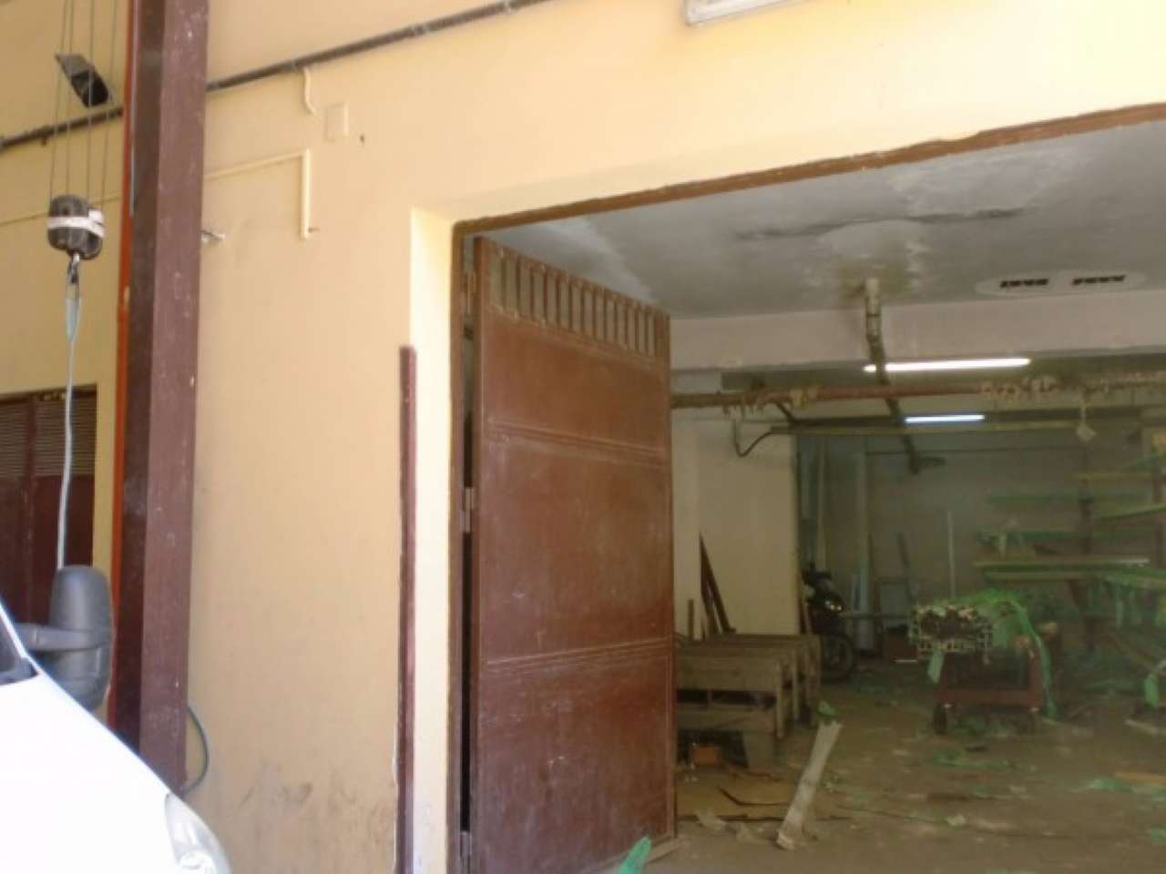 Negozio - Loc.Com. PALERMO vendita  ROCCA MEZZOMONREALE via giuseppe pollaci HOME ITALIA