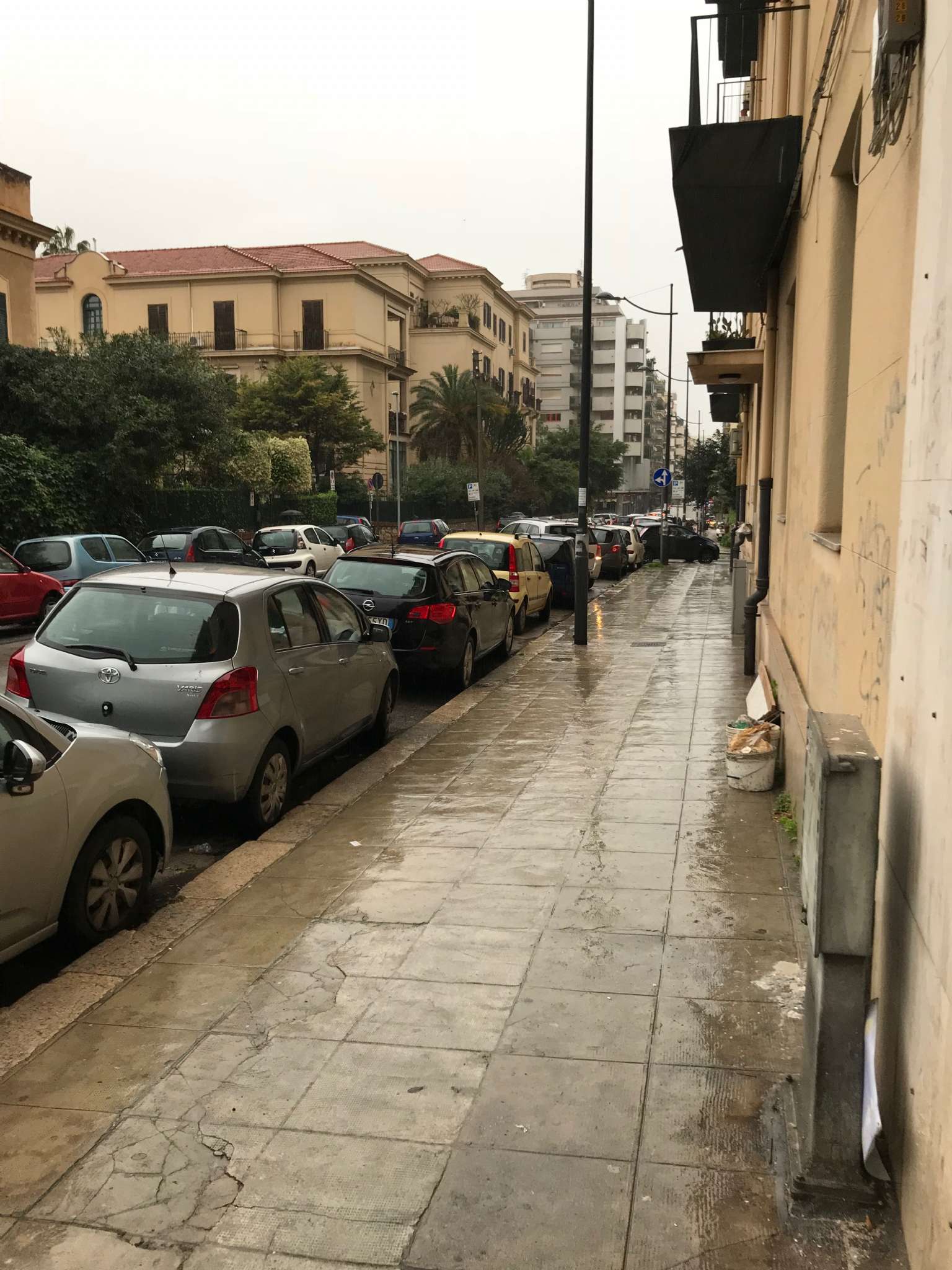 Negozio - Loc.Com. PALERMO vendita   via principe di paterno' n 20 HOME ITALIA