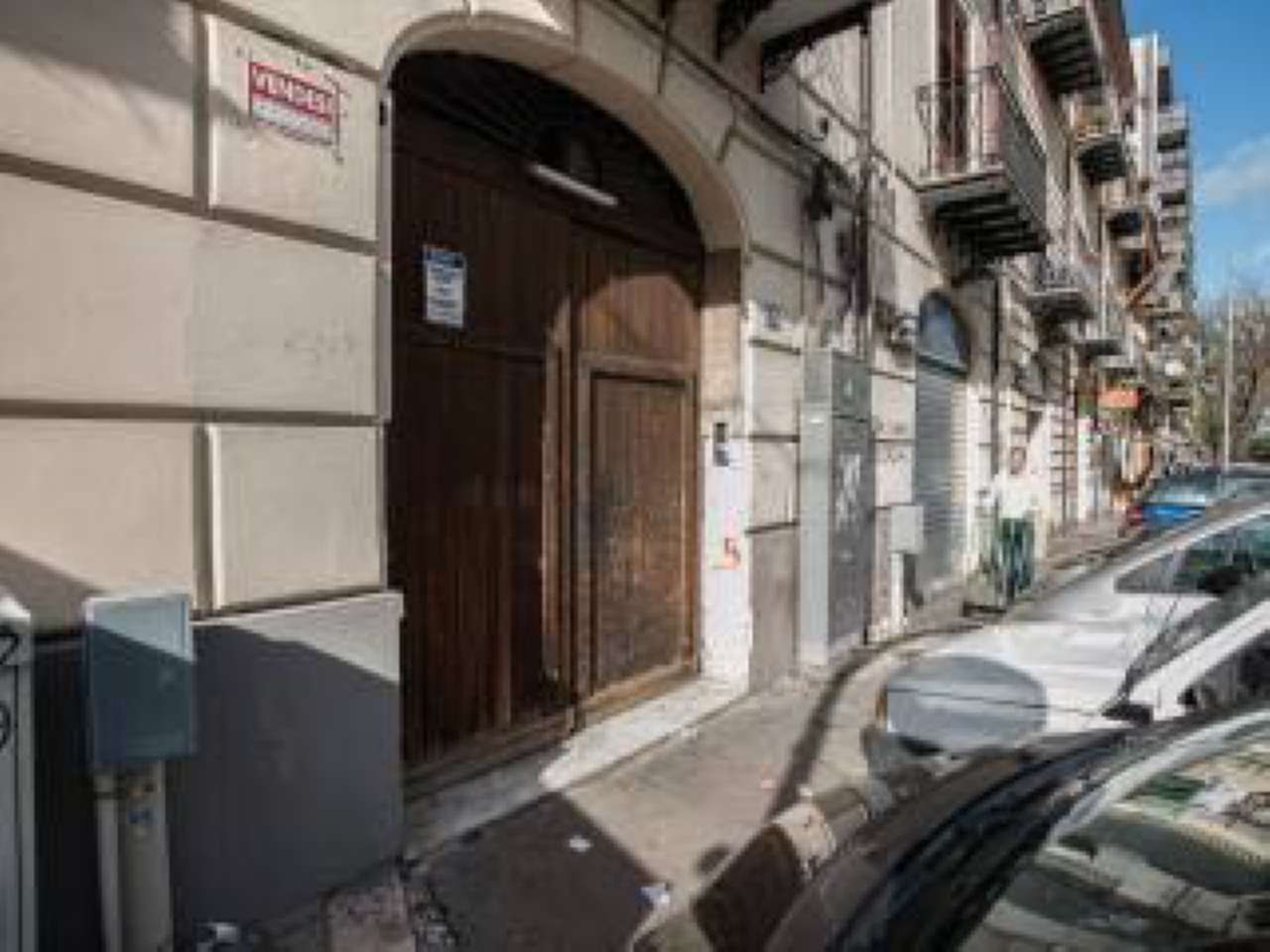 Appartamento PALERMO vendita  Centro storico via lincoln HOME ITALIA