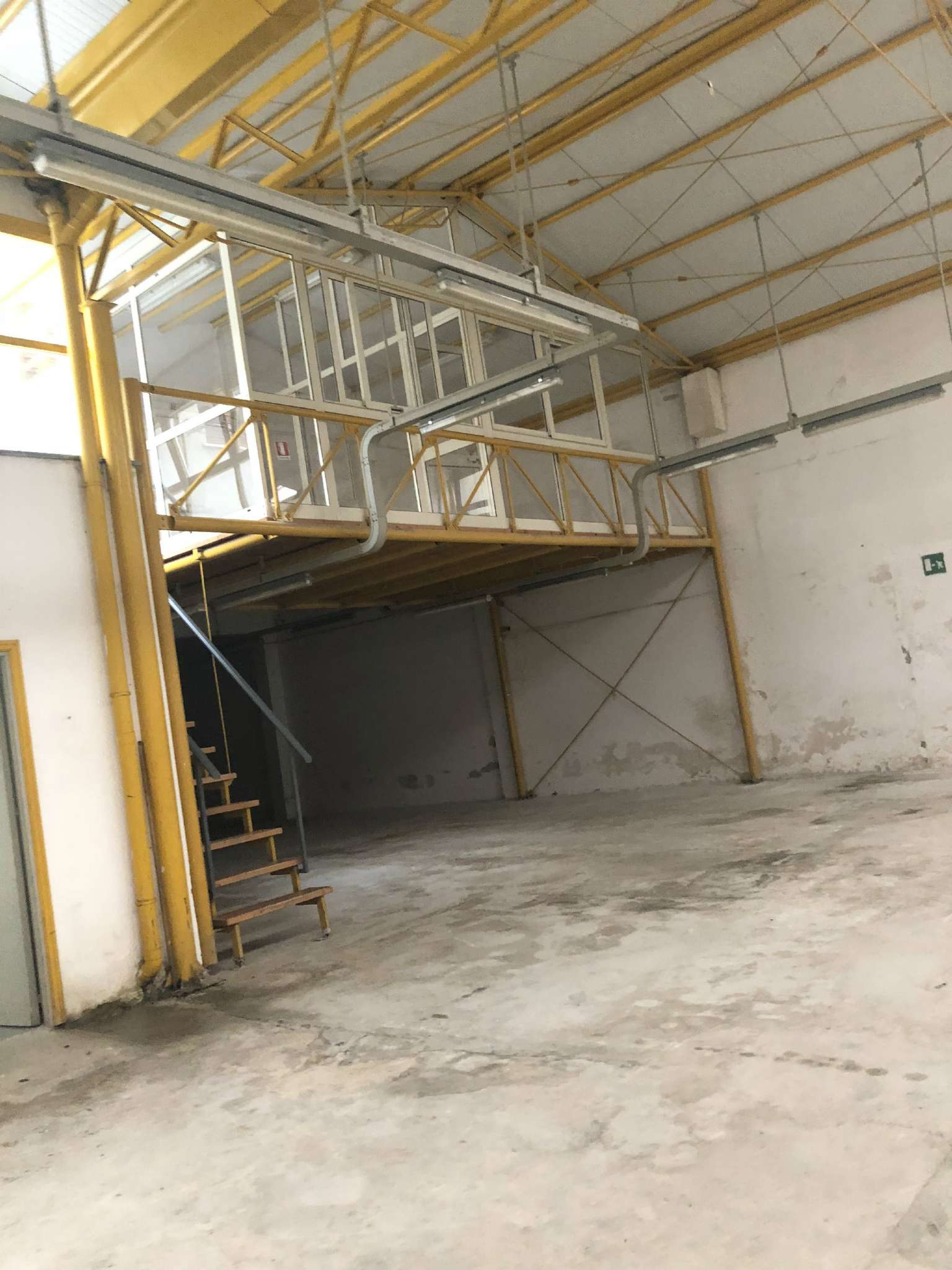 Capannoni (Tutti) PALERMO vendita  PASSO DI RIGANO  via francesco orlando HOME ITALIA